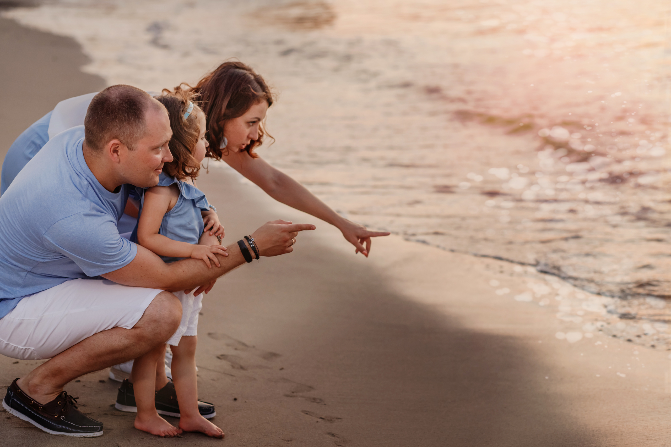 Family photoshoot in Kusadasi. Professional family and children’s photographer in Izmir Irina Eron