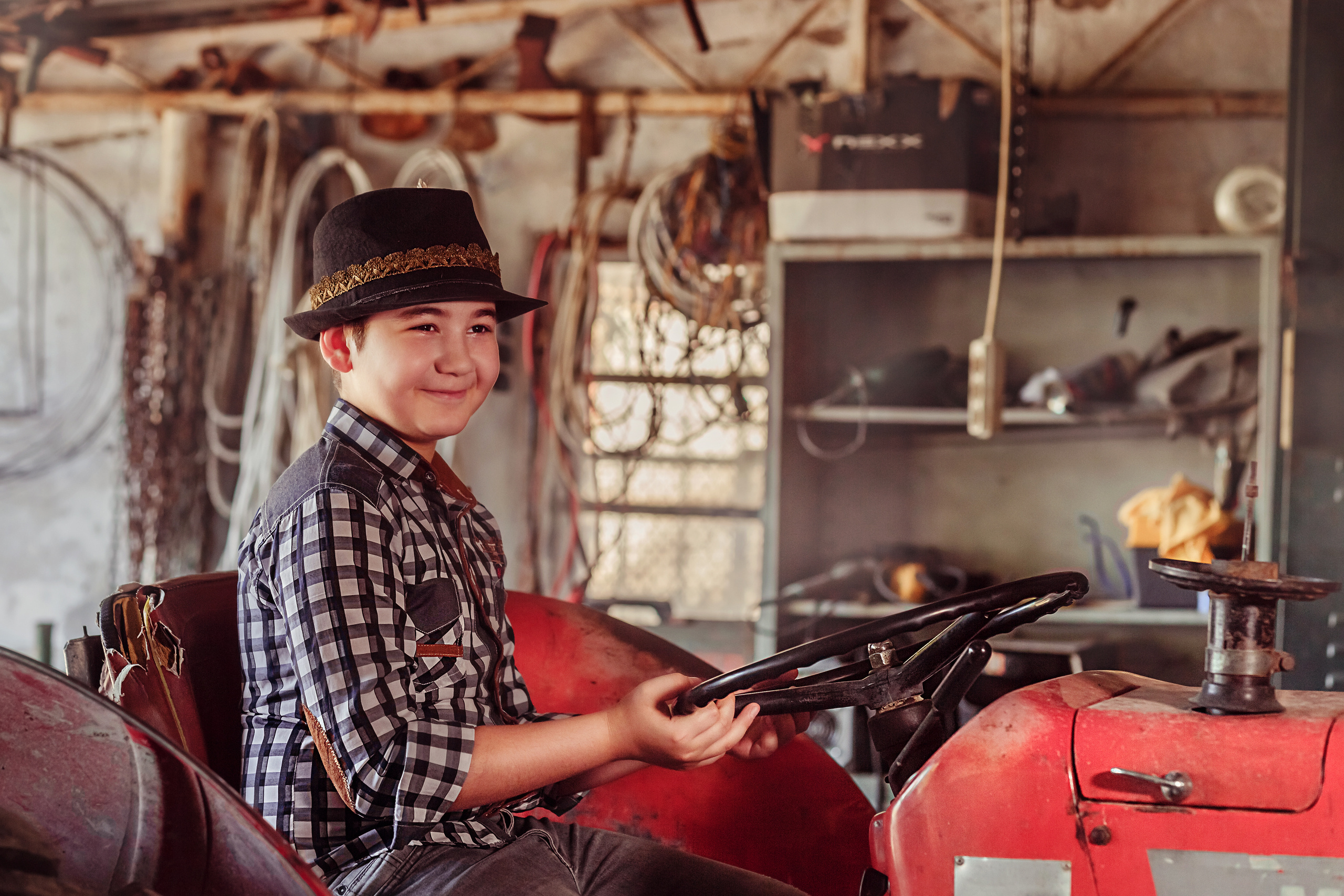 Farm story. Professional family and children’s photographer in Izmir Irina Eron