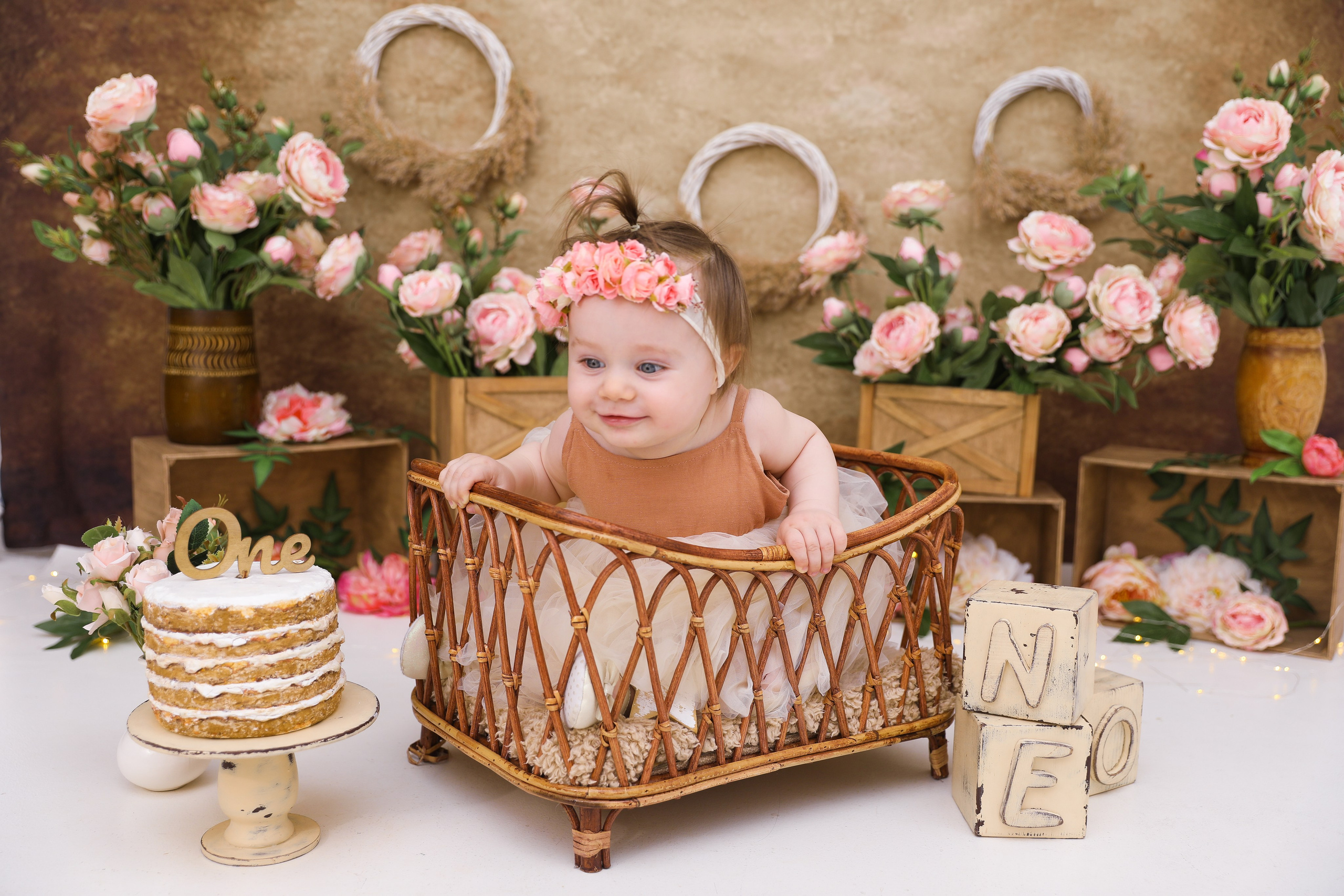 ГОДОВАСИКИ. Photographer Viktoriya Markushina «My world throug»