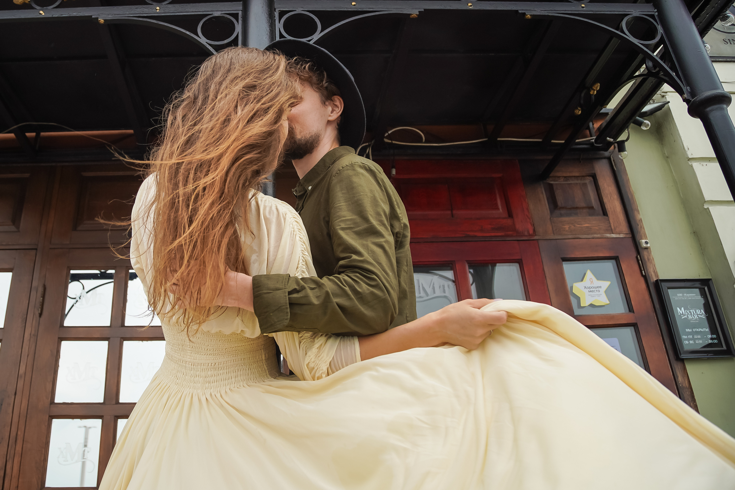 Артем и Анастасия. Портретный и репортажный фотограф. Эмоциональные и откровенные портрет