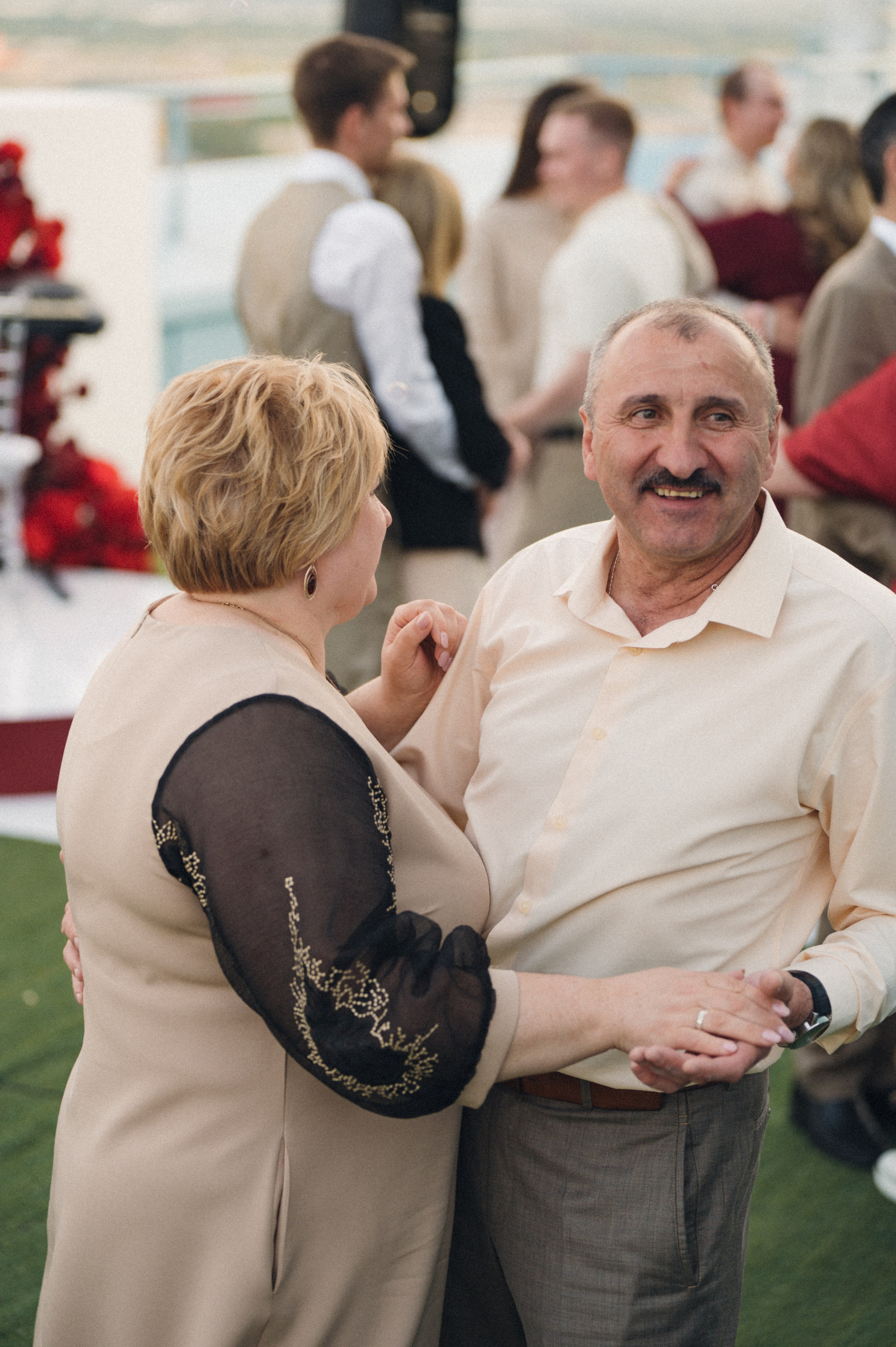 Дарья и Артём. Репортажный и свадебный фотограф в Сургуте