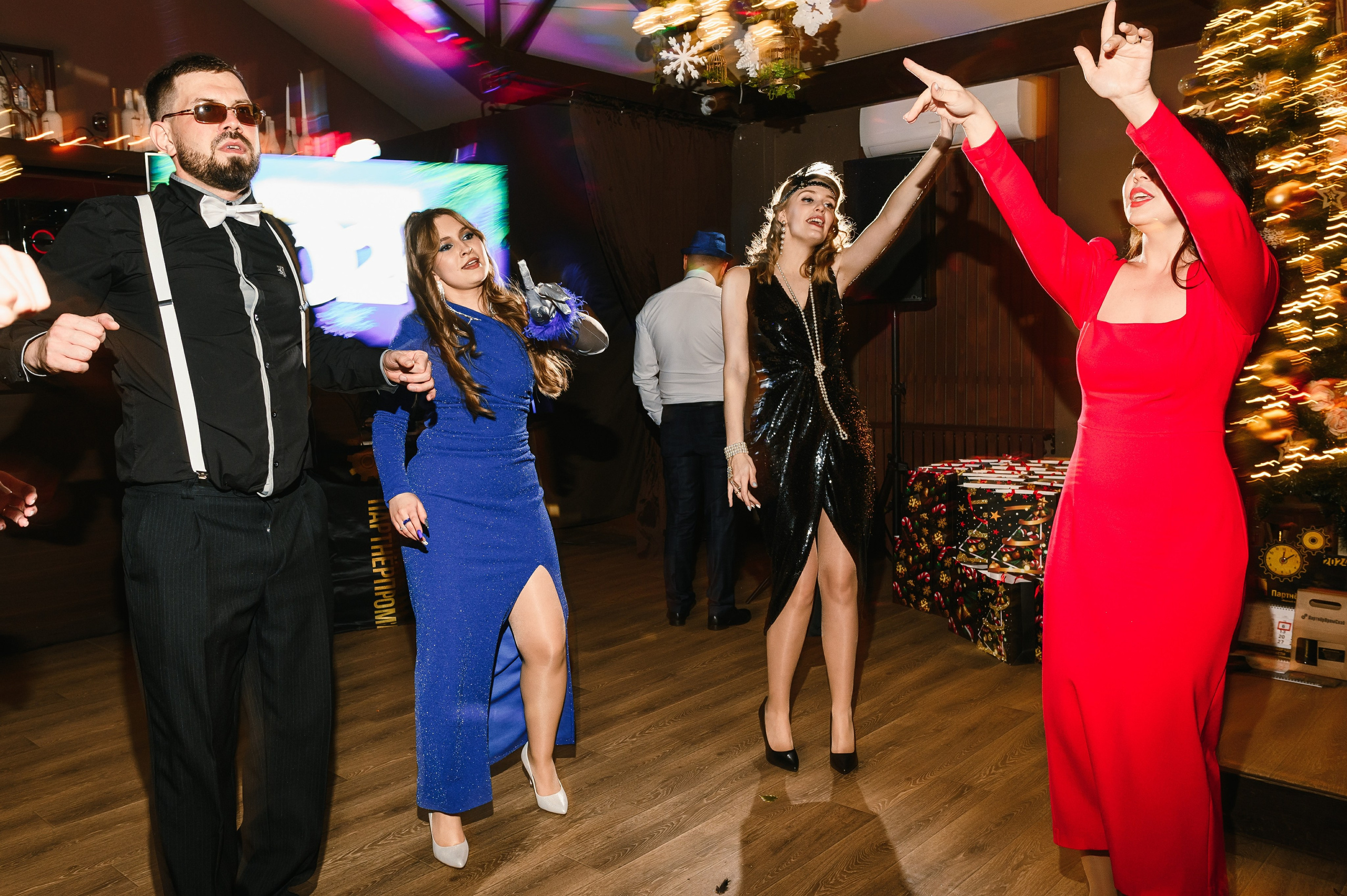 Новогодний корпоратив в «Алых парусах». Wedding and family photographer USA