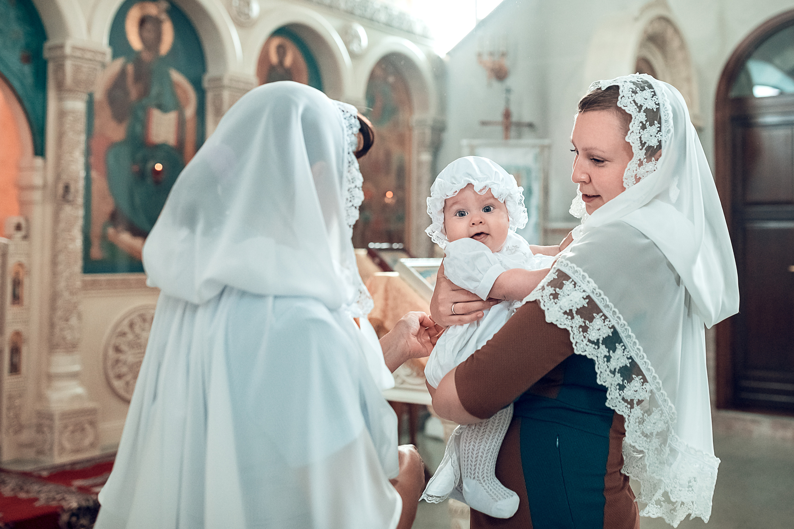 Съемки в храме. Семейный и церковный фотограф в Нефтеюганске