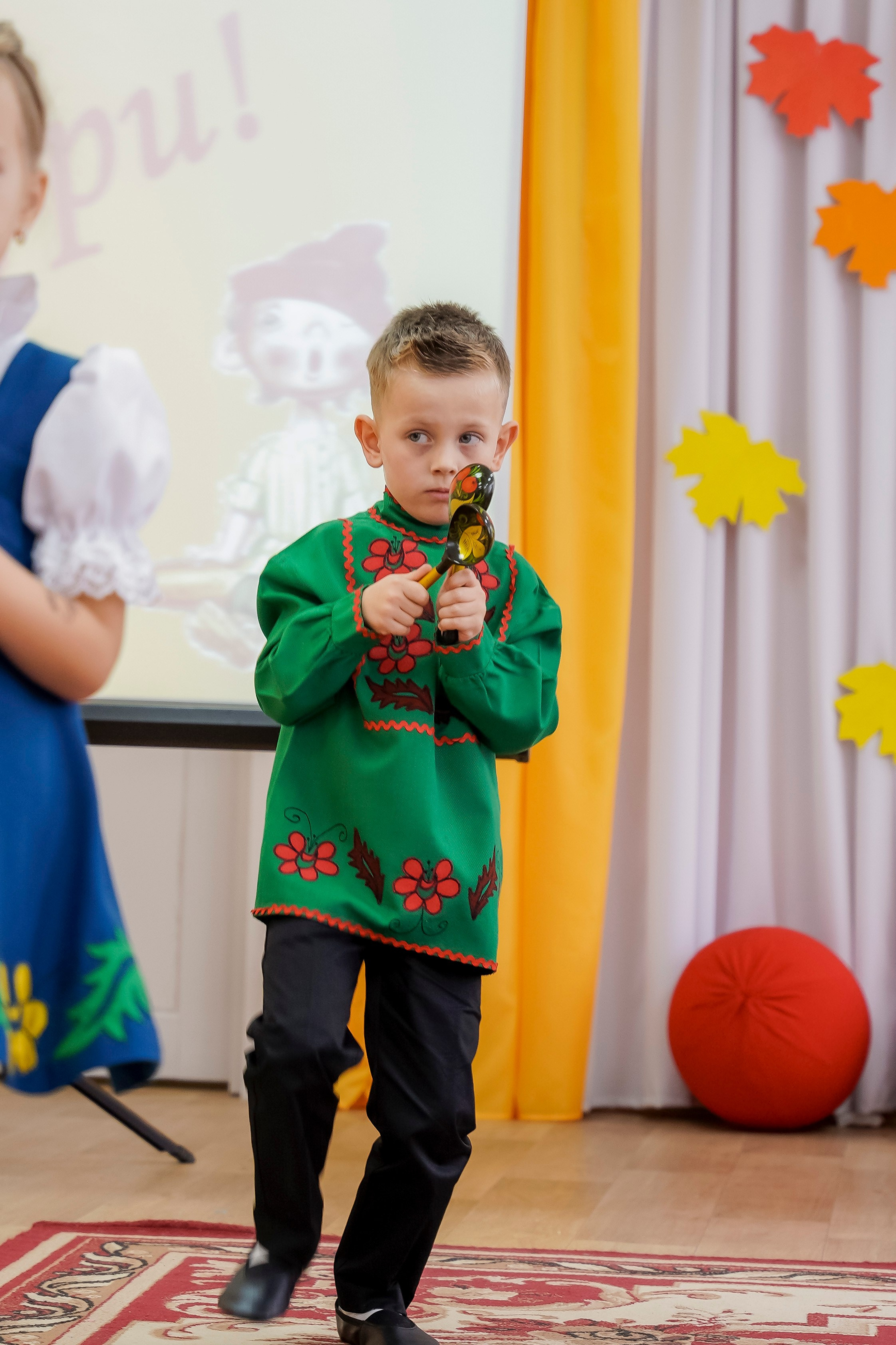 Еще осень. Геннадий Войтов — контент под любые задачи