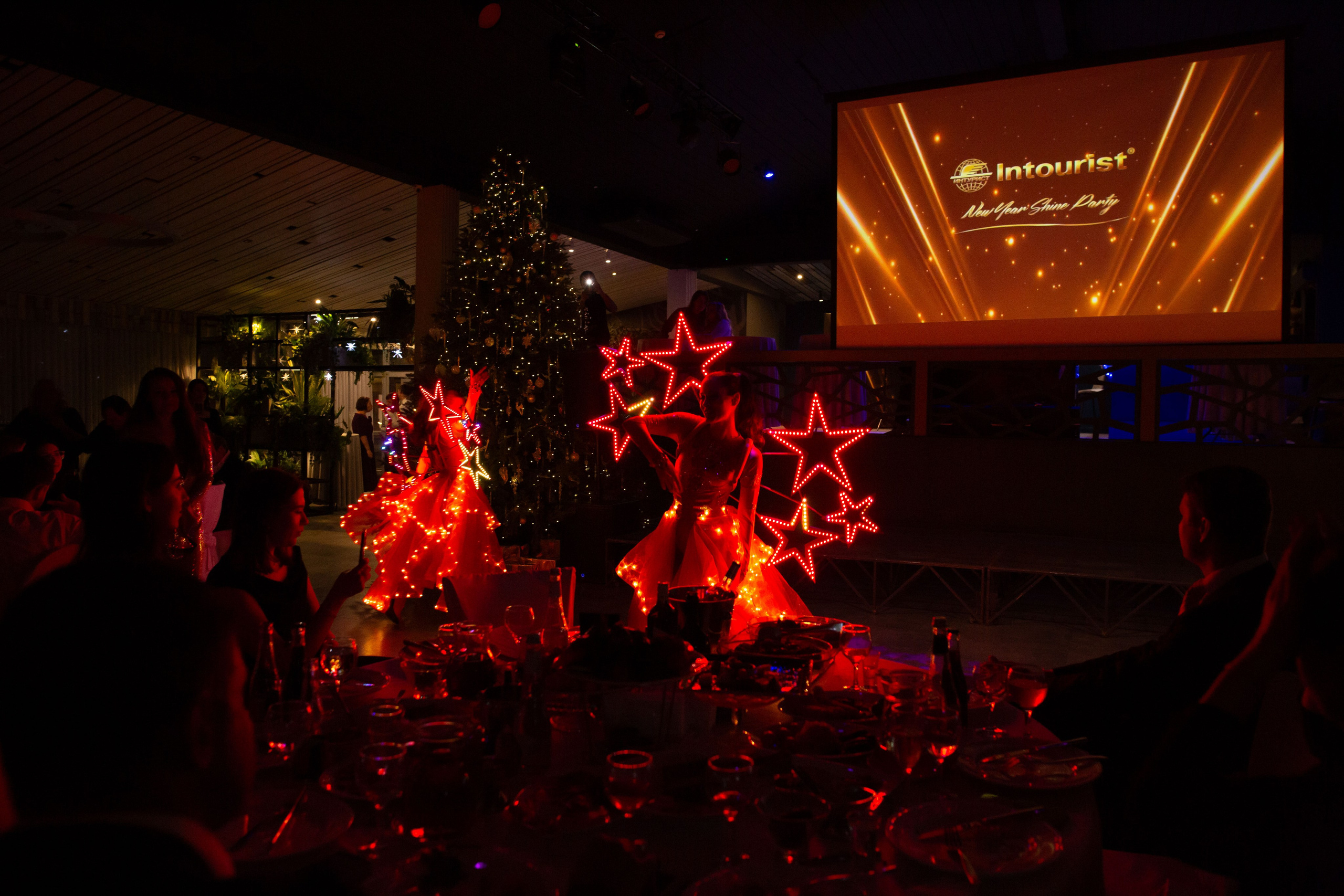 Корпоратив ресторан Времена года Москва. Семейный и детский фотограф Анна Петракова