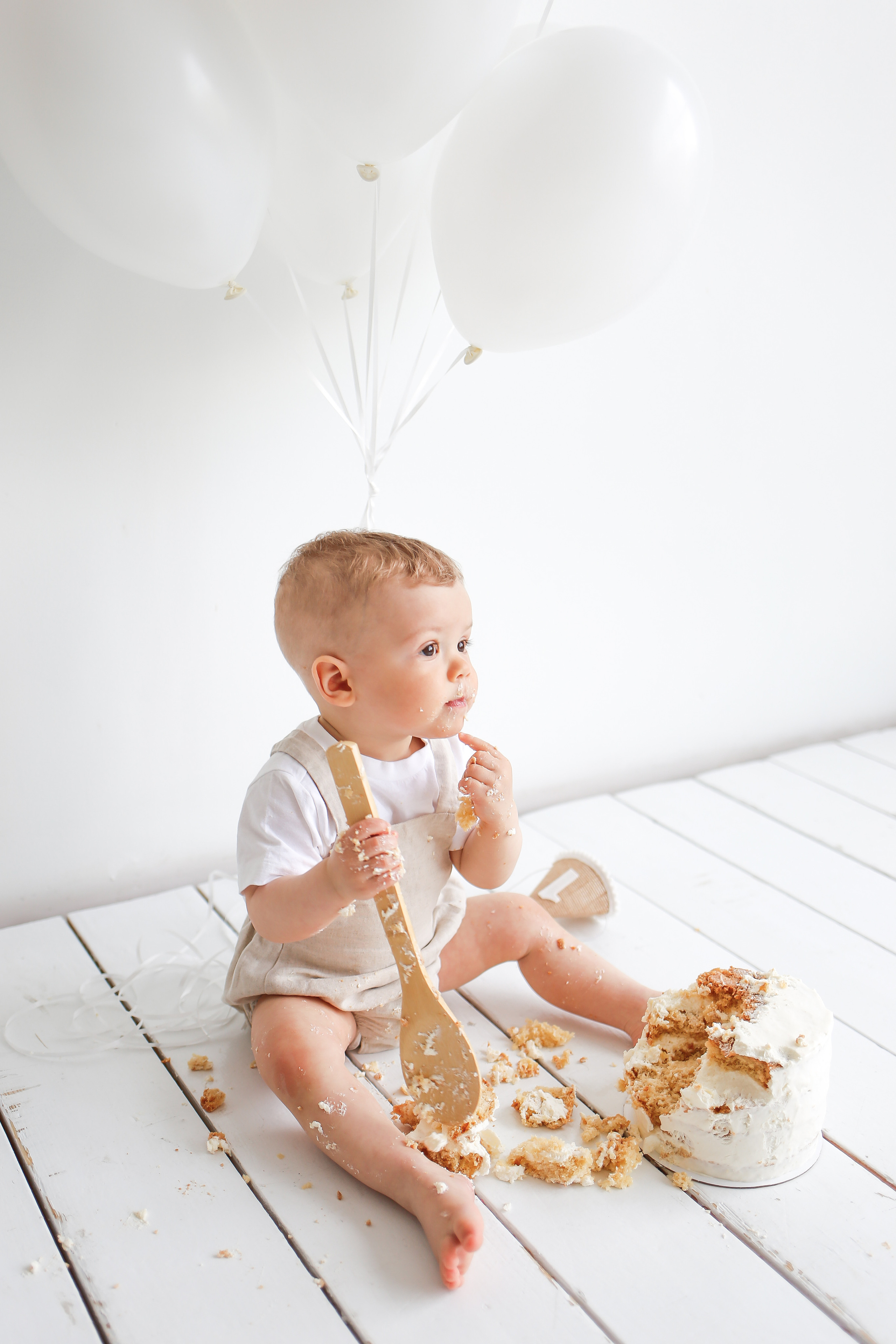 Крушение тортика на один годик. Детский и семейный фотограф Санкт-Петербург, фотосессия Спб