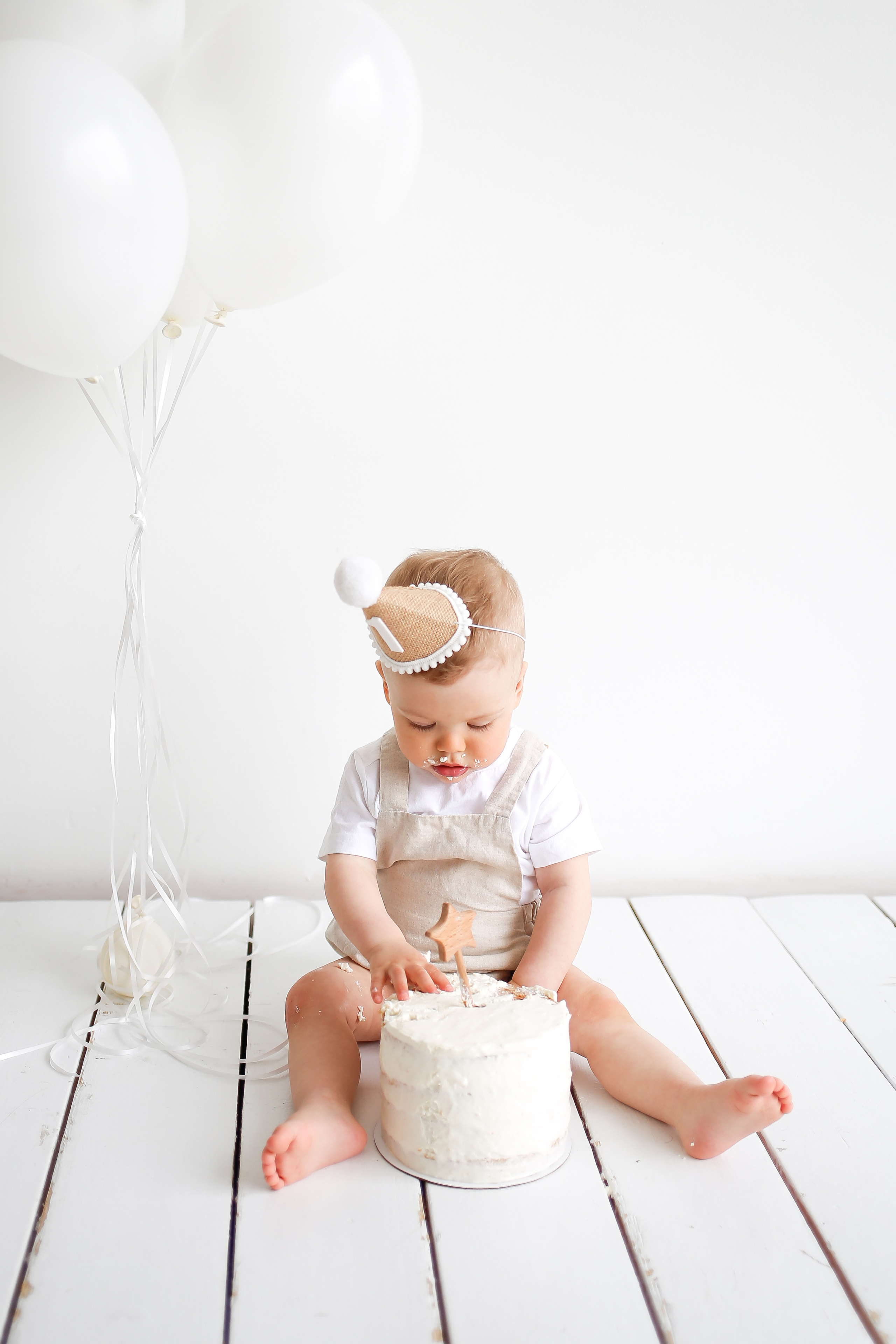 Крушение тортика на один годик. Детский и семейный фотограф Санкт-Петербург, фотосессия Спб
