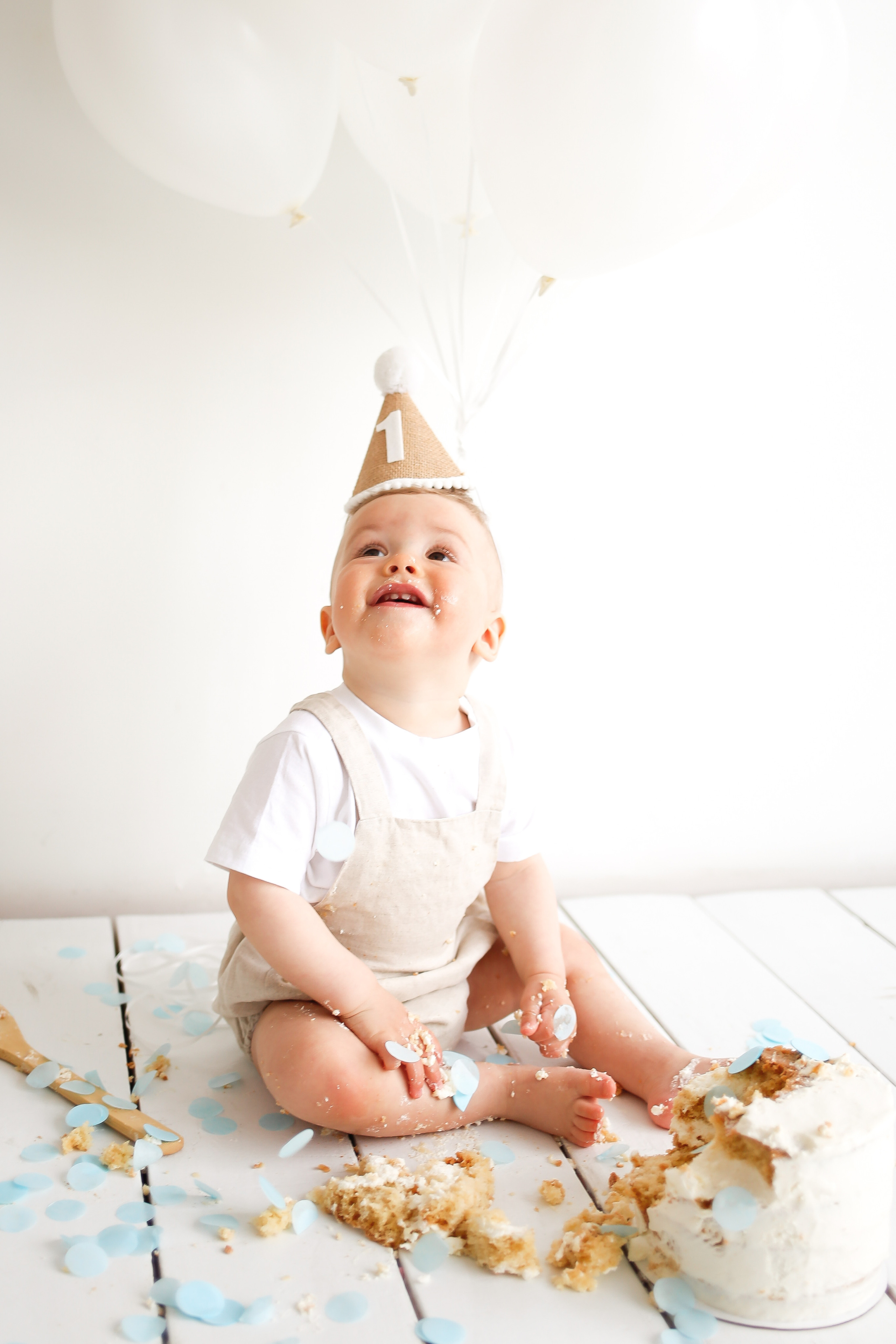 Крушение тортика на один годик. Детский и семейный фотограф Санкт-Петербург, фотосессия Спб