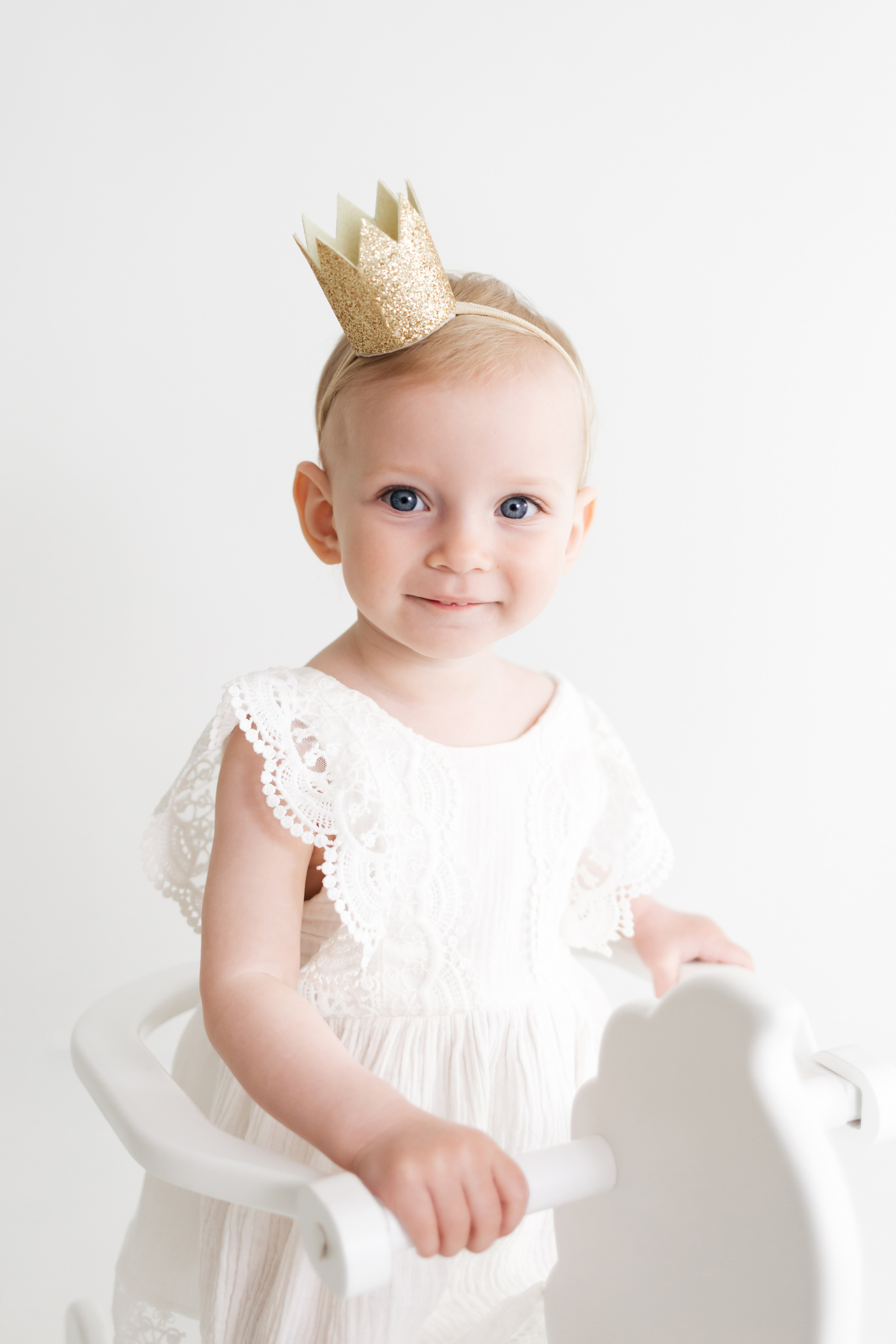 Крушение тортика и фотосессия купание в ванночке