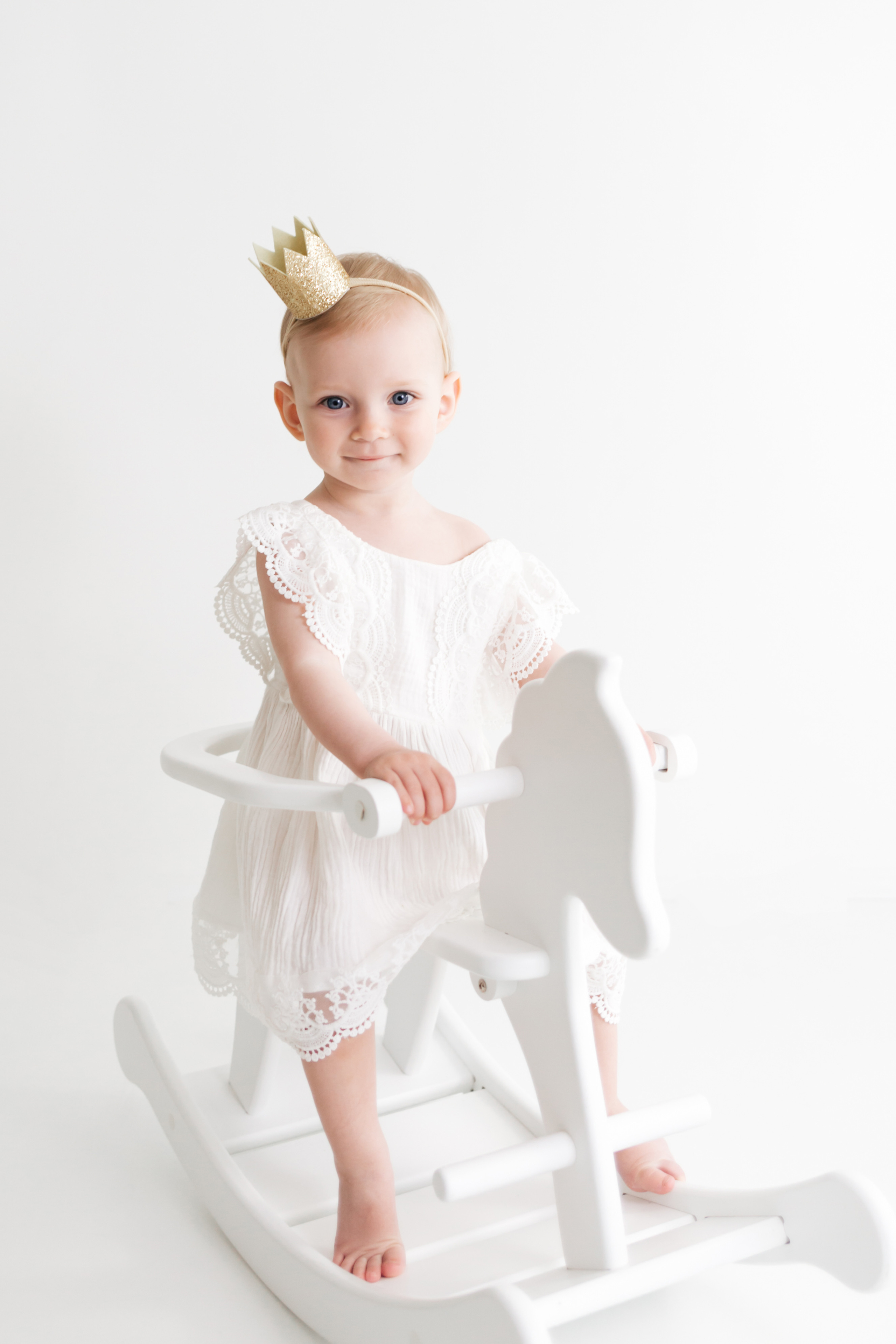 Крушение тортика и фотосессия купание в ванночке