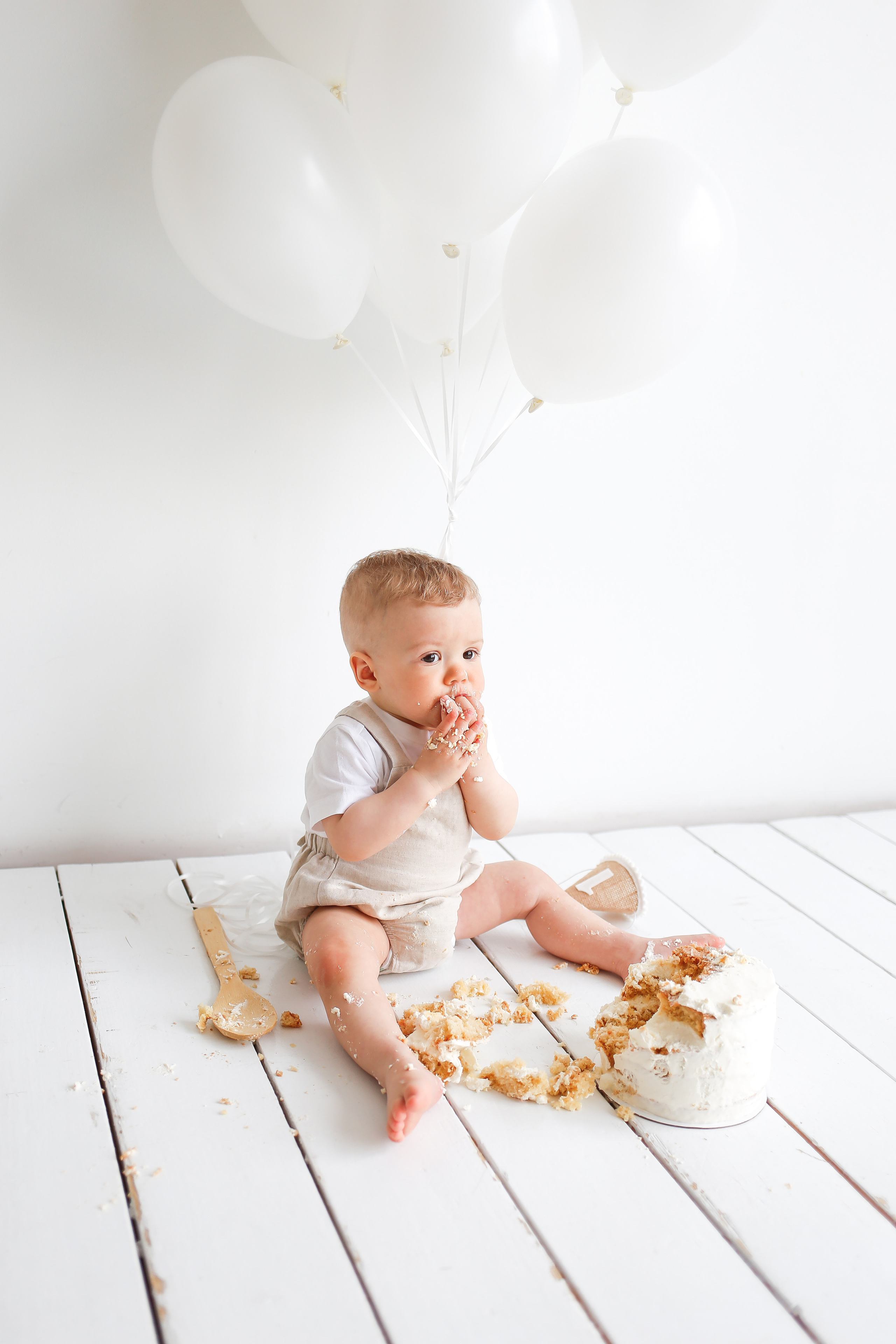 Крушение тортика на один годик. Детский и семейный фотограф Санкт-Петербург, фотосессия Спб