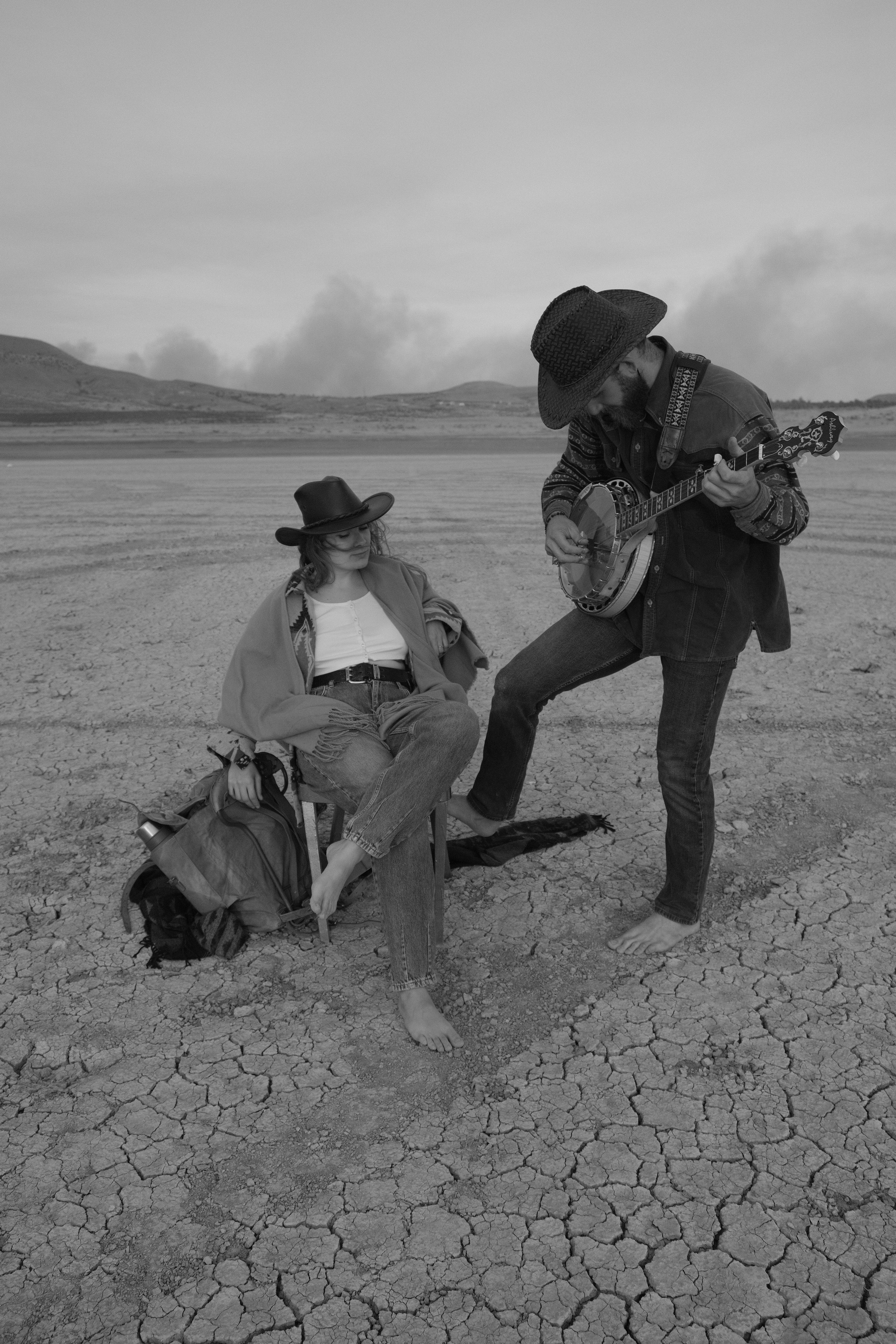 История любви. Дикий запад, ковбойские фильм, лихие ребята, прошлые века, wild west. Профессиональная фотосъемка в Крыму. Натуральные эмоции и живые кадры. Забронируйте дату прямо сейчас!