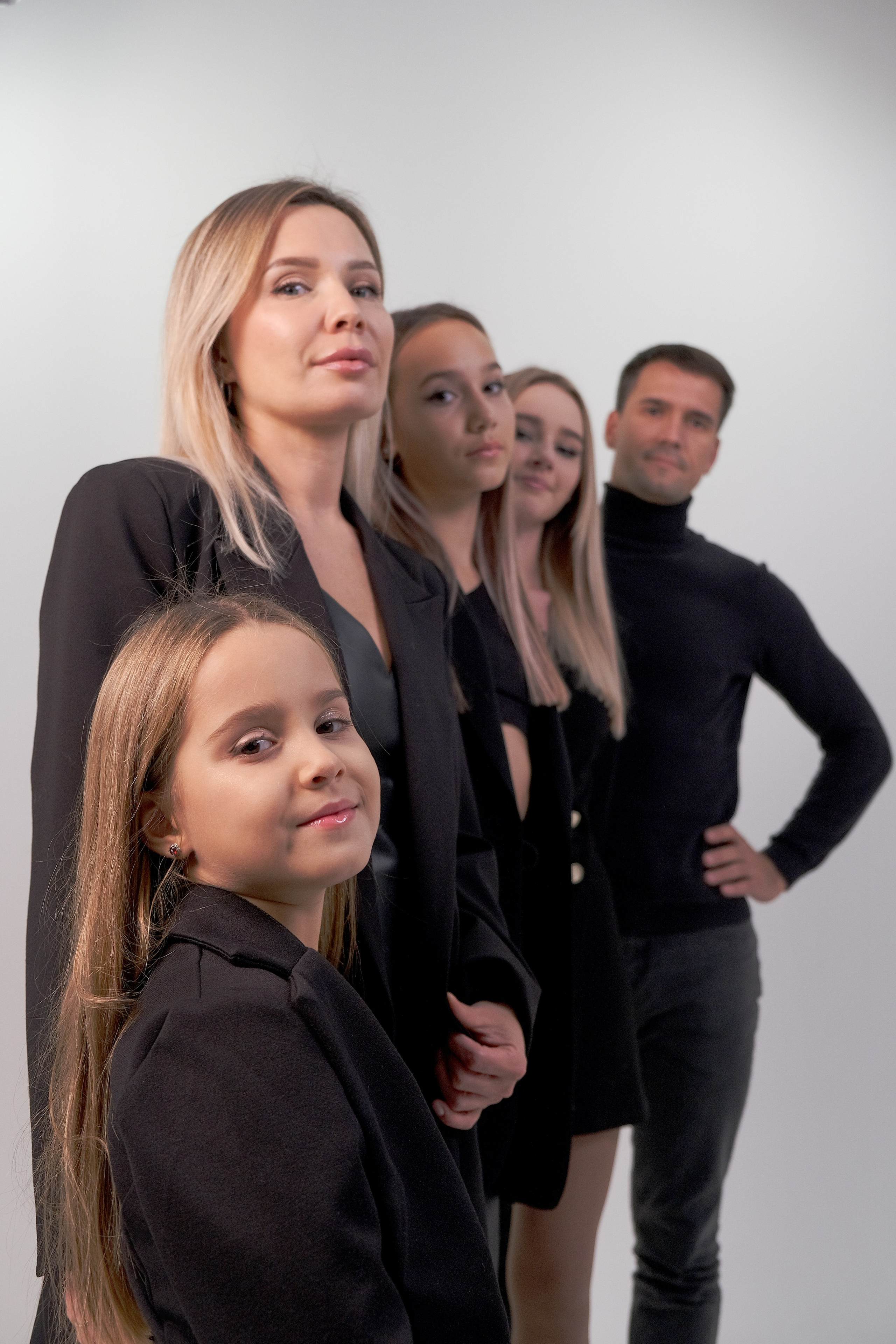 Новый год, фотосессия в студии. Профессиональная фотосъемка в Крыму. Натуральные эмоции и живые кадры. Забронируйте дату прямо сейчас!