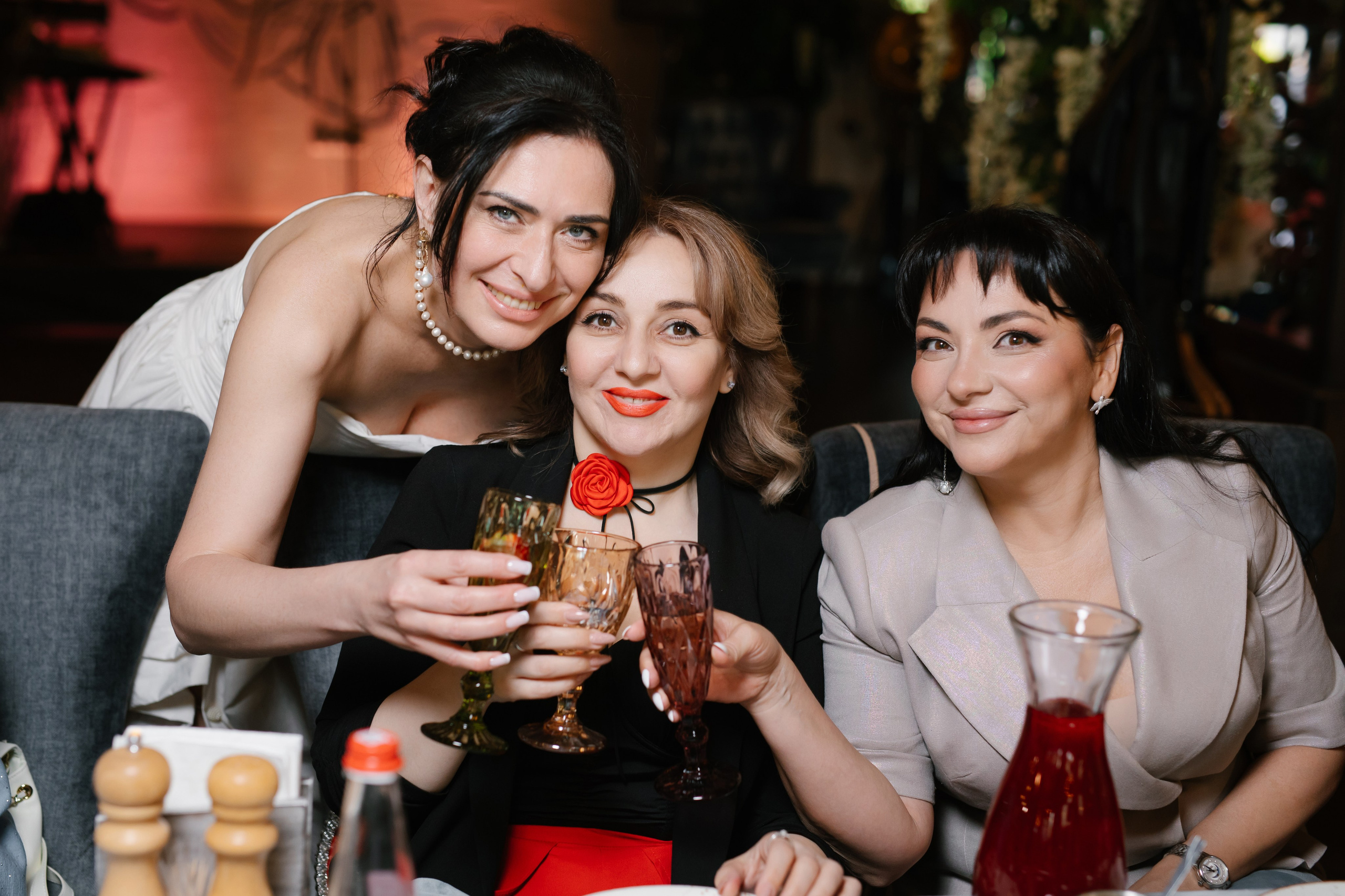 День рождения Ирины, ресторан Лев Голицын