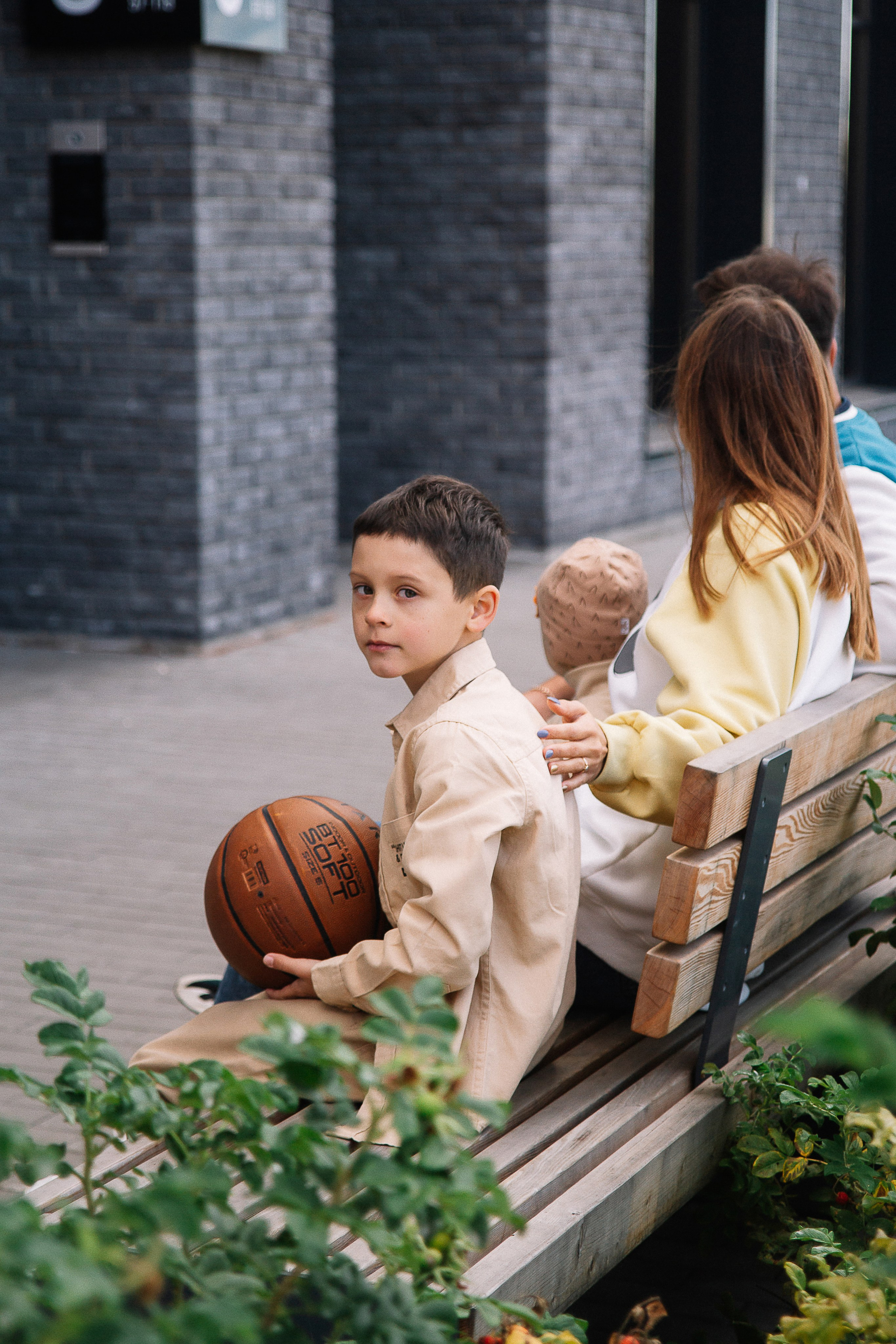 Семейная прогулка в Михайловском парке. Семейный фотограф в Томске Максимова Екатерина