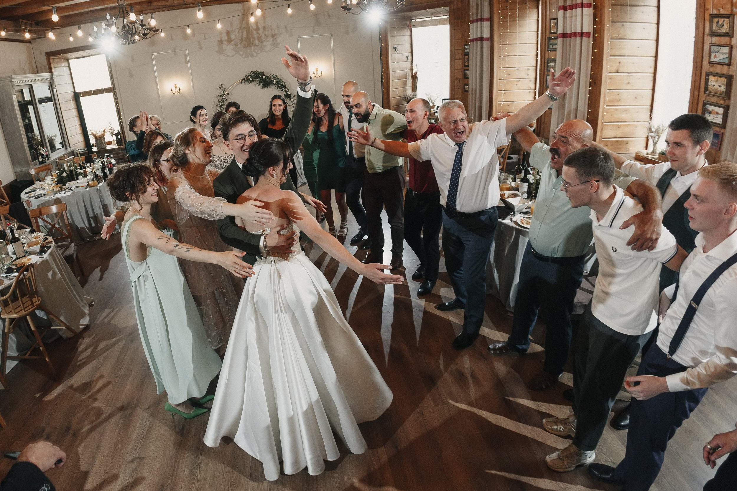 Лучшая свадебная фотосессия. Свадебный фотограф Игорь Брундасов 8PHOTO на свадьбу венчание загс СПб