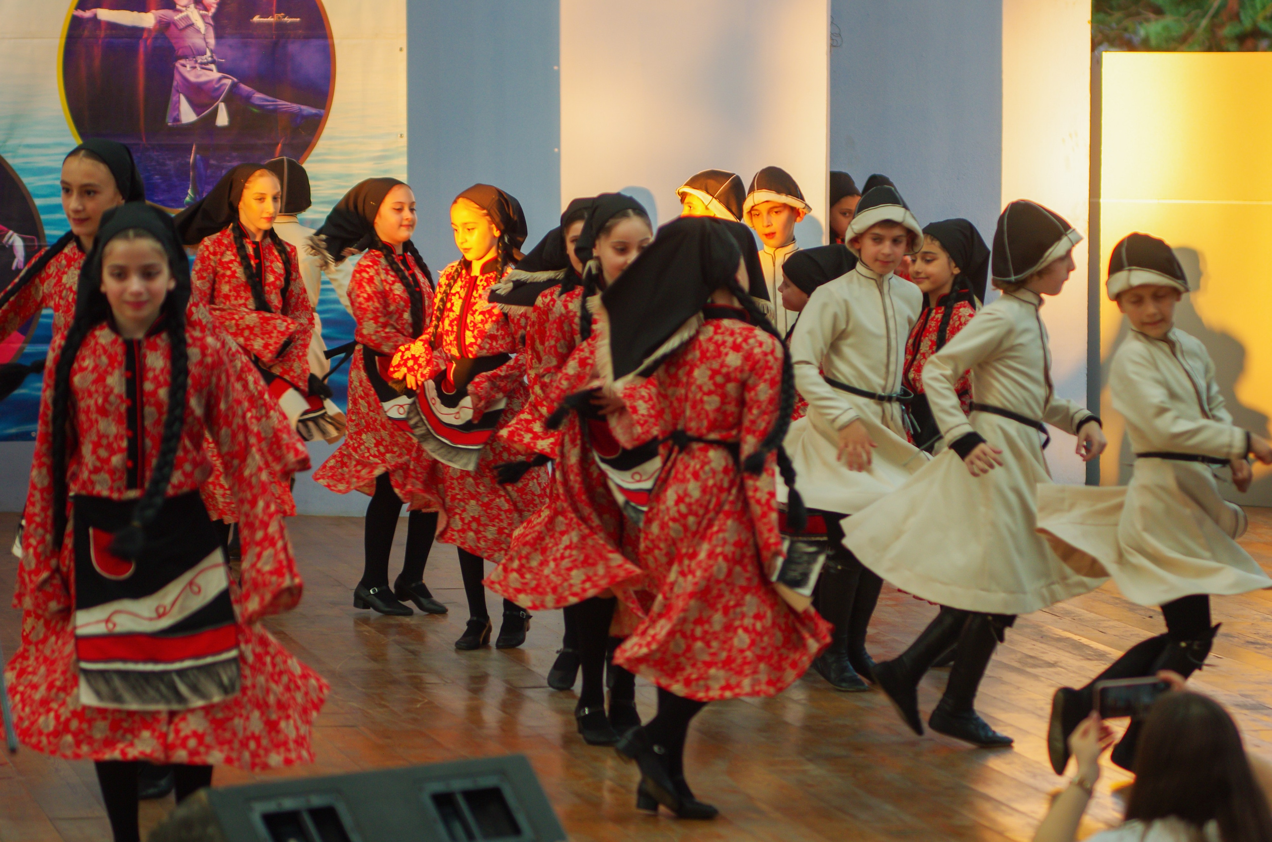 Кабулети Танцы. Портретный фотограф Денис Милютин