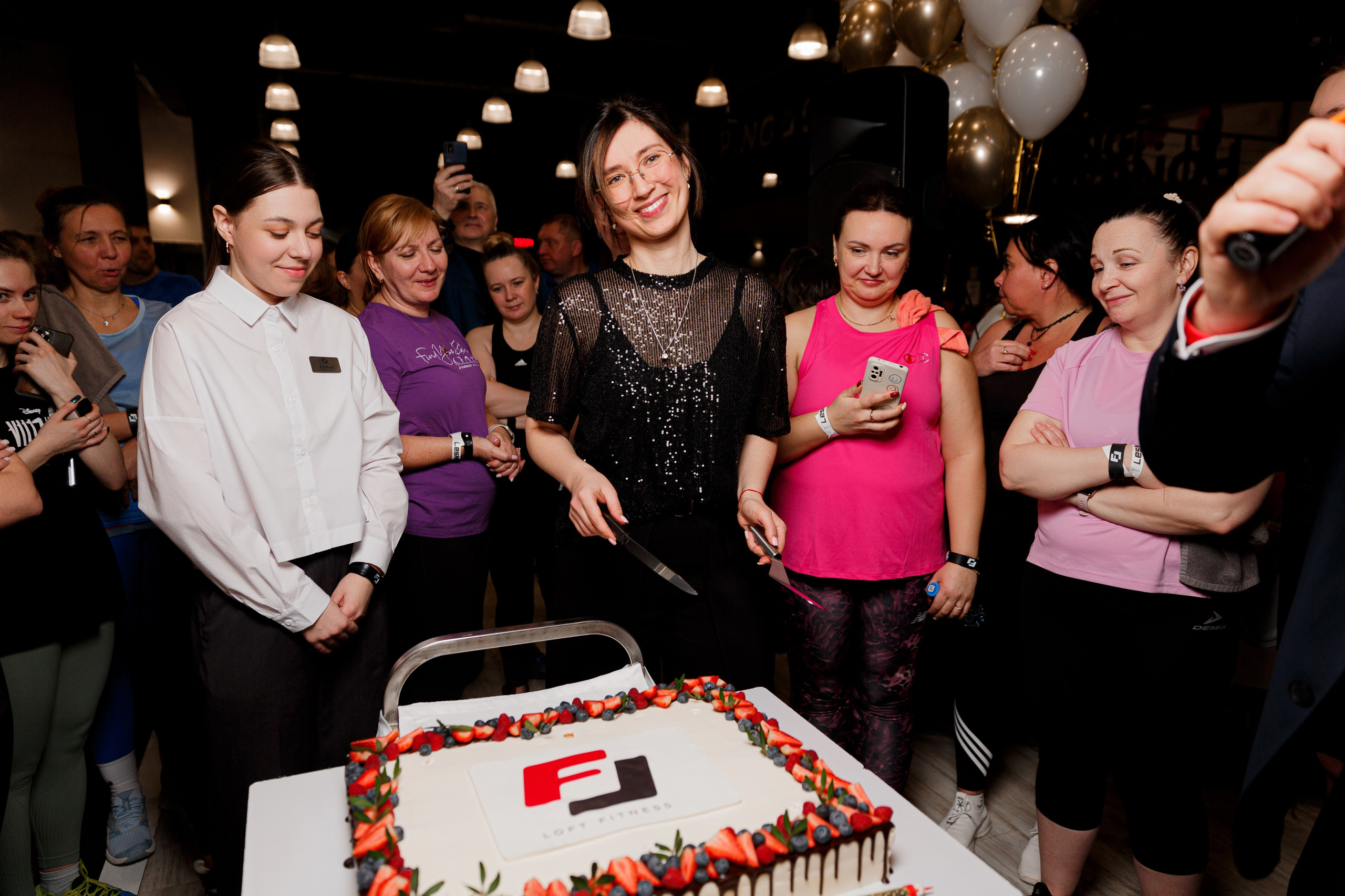 6 ЛЕТ Loft Fitness. Свадебный и репортажный фотограф в Ярославле Евгений Шовдин