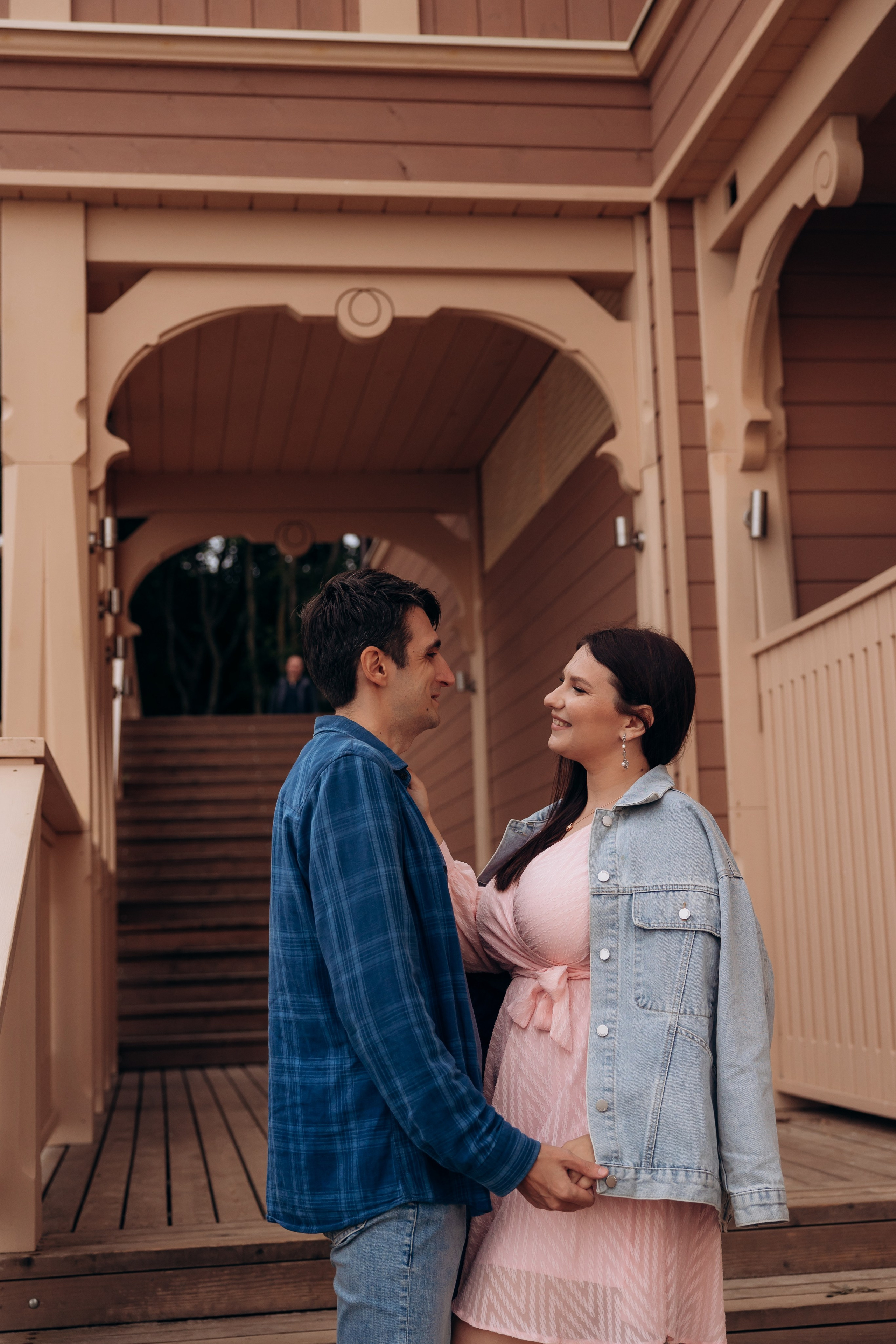 Городская прогулка Зеленоградск. Фотограф в Калининграде свадебная фотография, репортажная, фотосессии