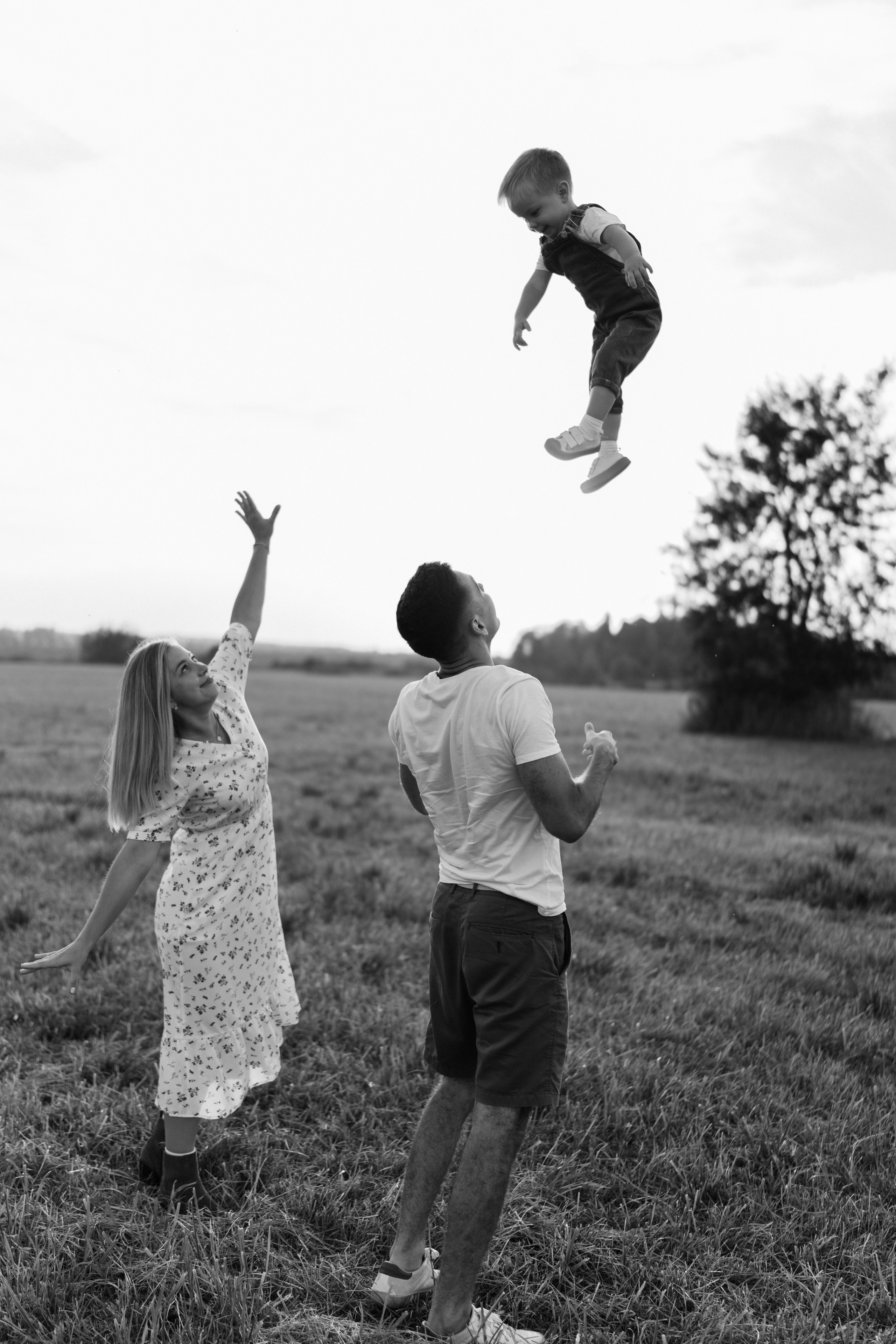 Рома, Даша, Паша. Свадебный и семейный фотограф в Москве и Красногорске — живые кадры | Анастасия Тихонова
