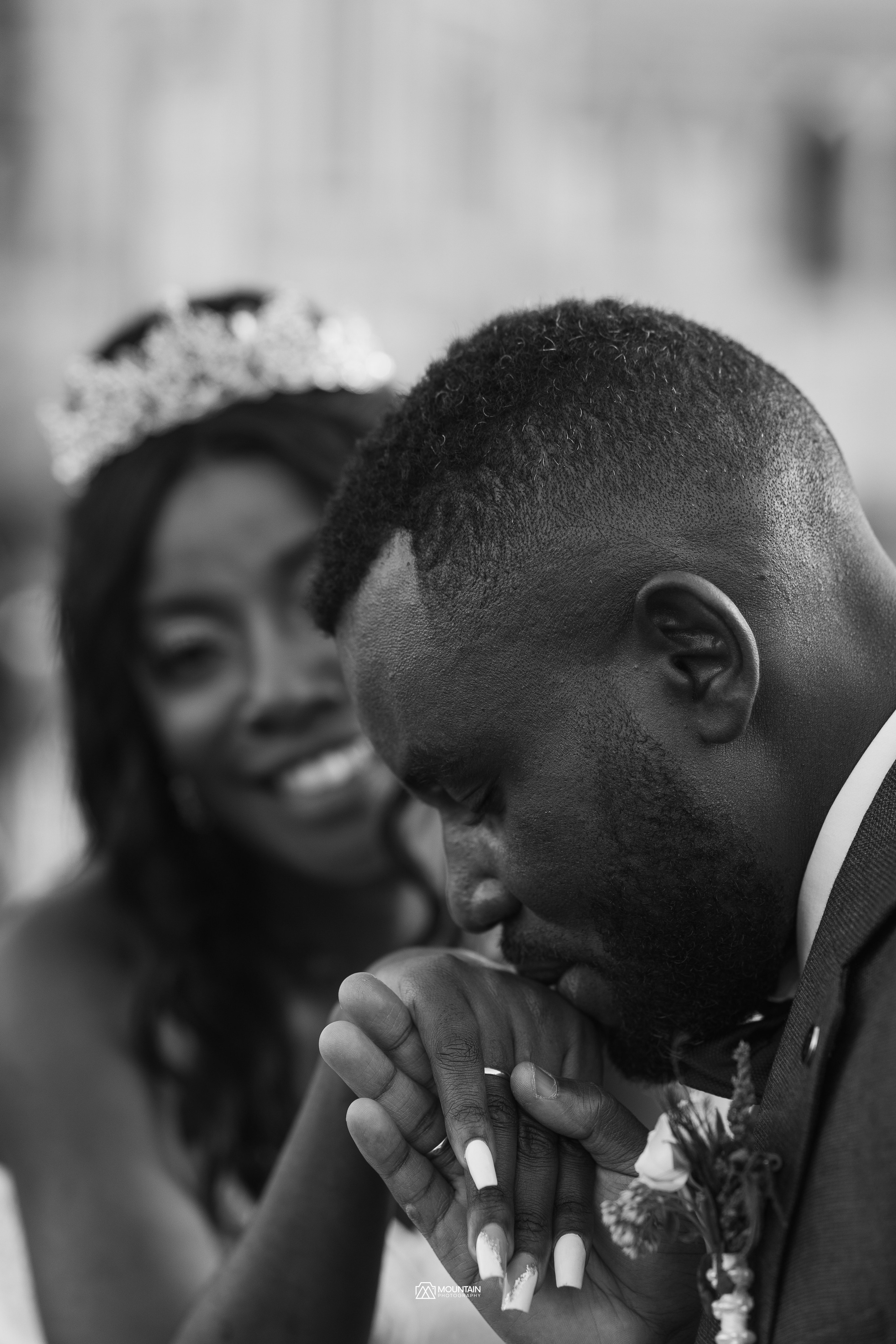 Synthia and Jospin Part 2. Я занимаюсь событийной, свадебной, товарной, студийной… фотографией