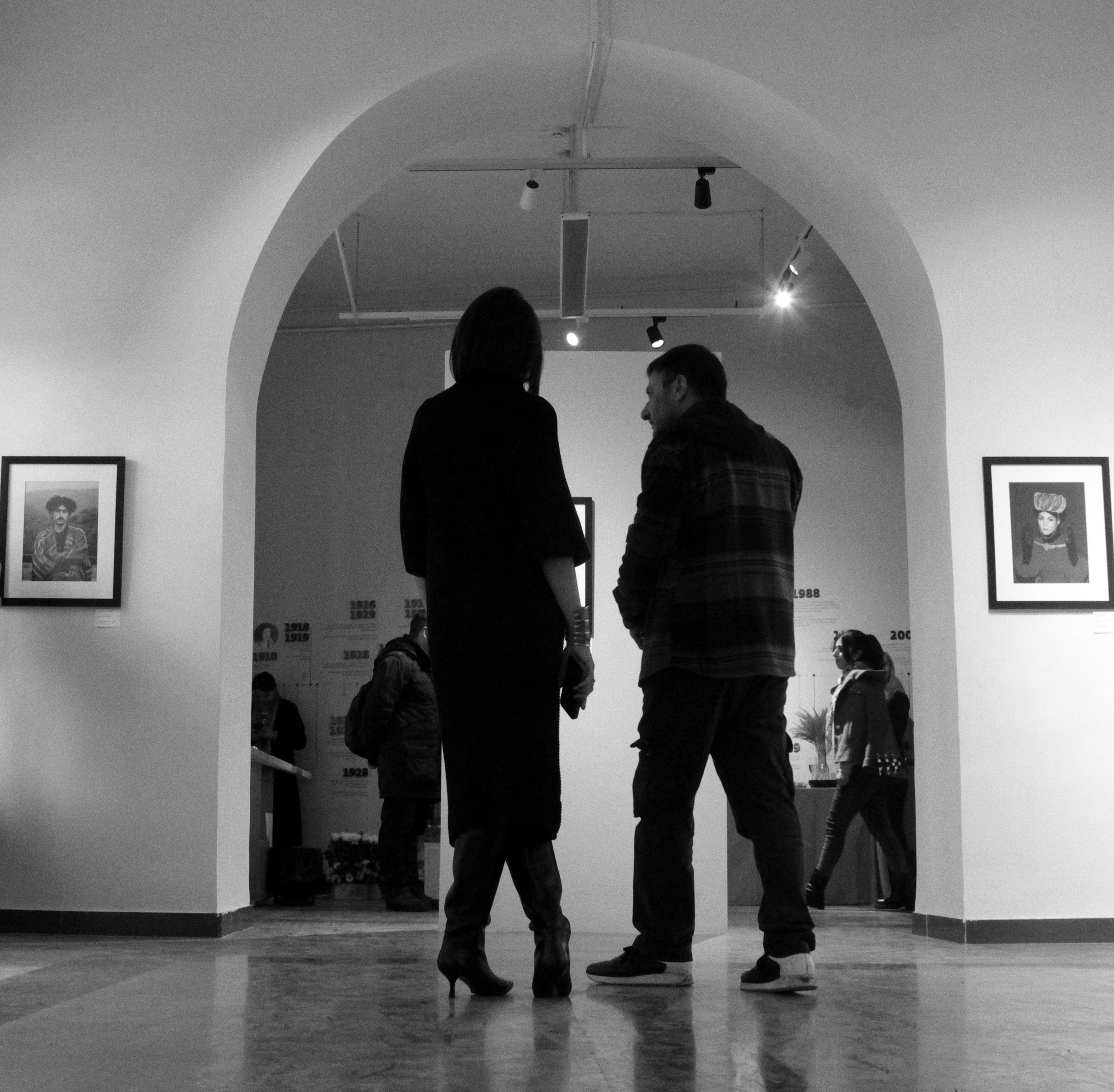 Выставка в г. Гюмри, Армения. Фоторепортаж  Д. Несмелова. Арт-фотограф Ксения Якутович