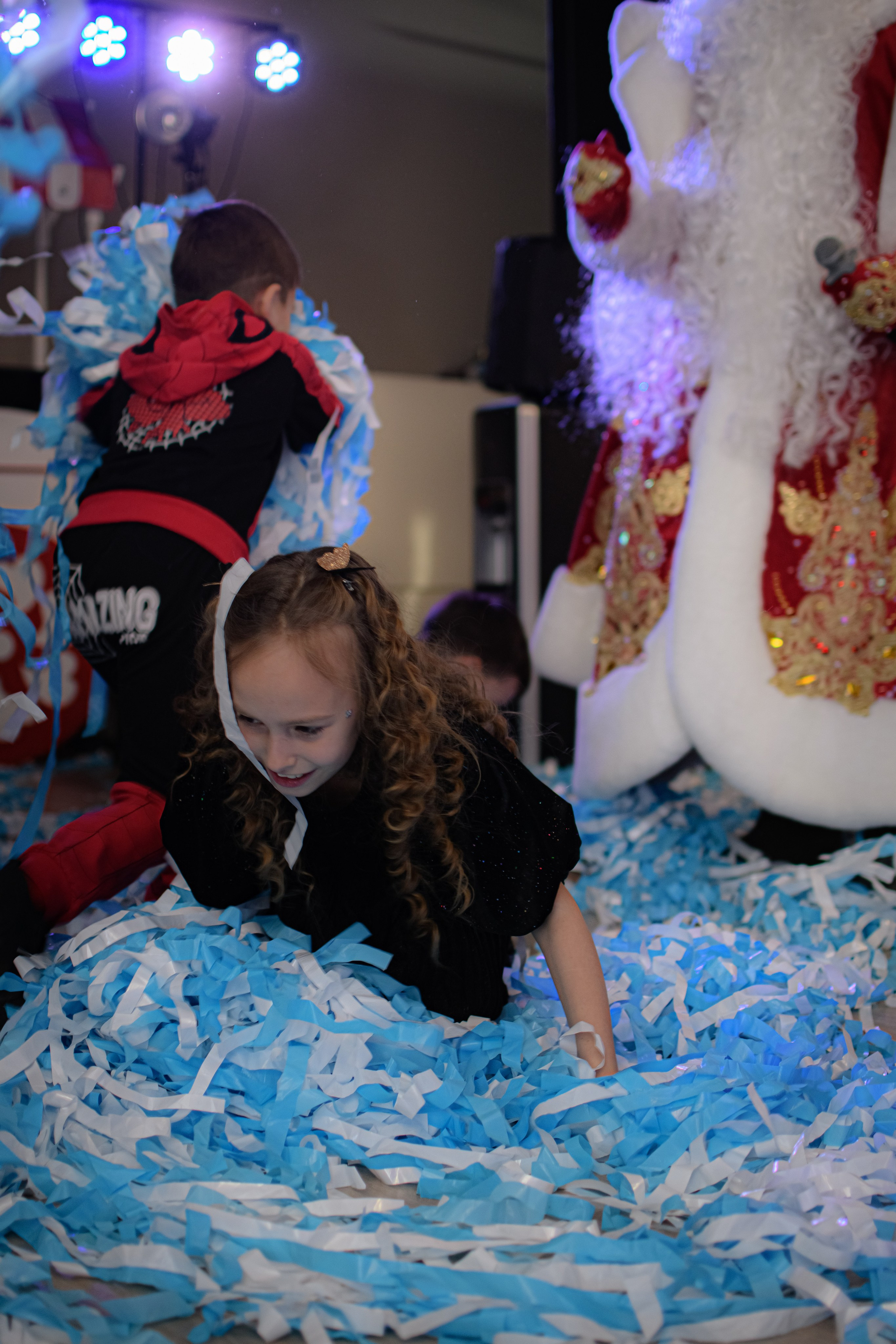 HAPPY NEW YEAR. Photokarish