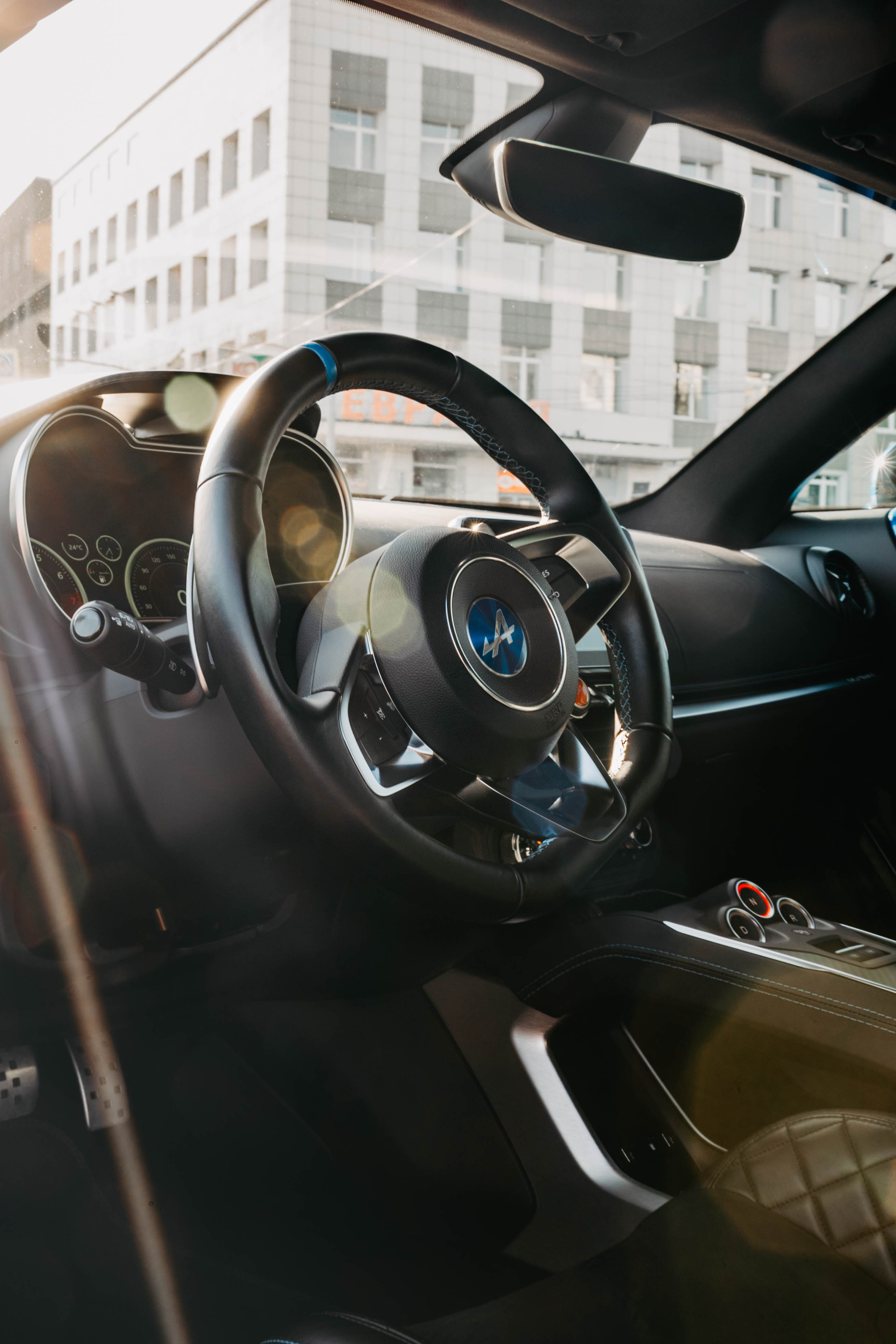 Alpine a110 24'. Фотограф, видеограф и пилот дрона на Байкале