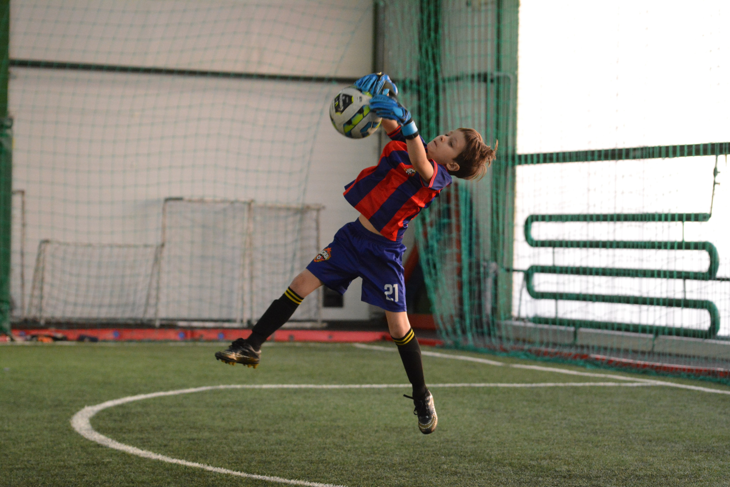 Футбол. F/8 and be there — оказаться в нужном месте и поймать момент