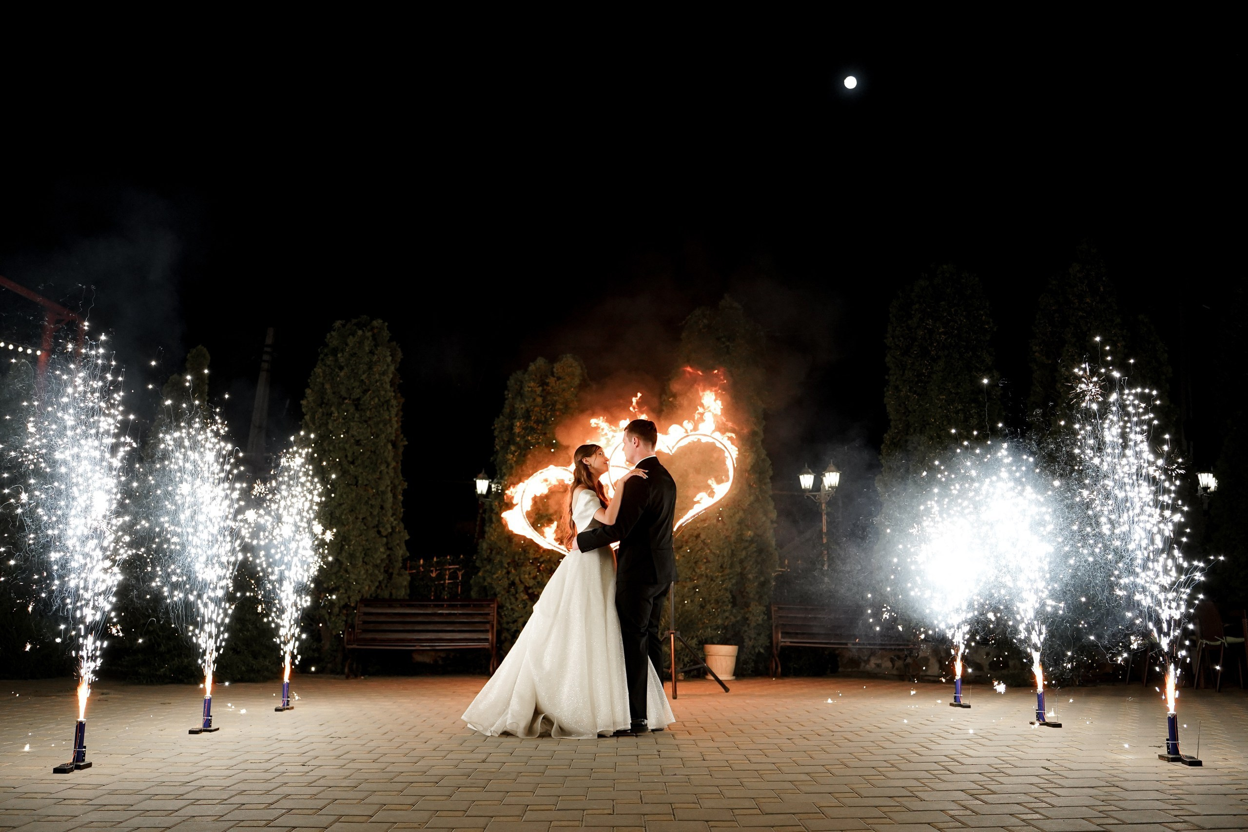 Свадьба «Полный день. Premium». Даниил и Алёна. Фотосессия в Ростове-на-Дону. Свадебный фотограф в Ростове-на-Дону. Таинство Крещения и Венчания, семейные фотосессии. Алёна Чёботова