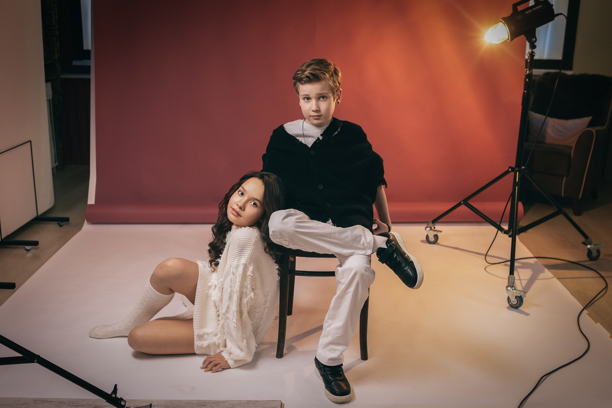 Фотосессия для подростков в студии. Фотограф в Оренбурге. Профессиональный фотограф