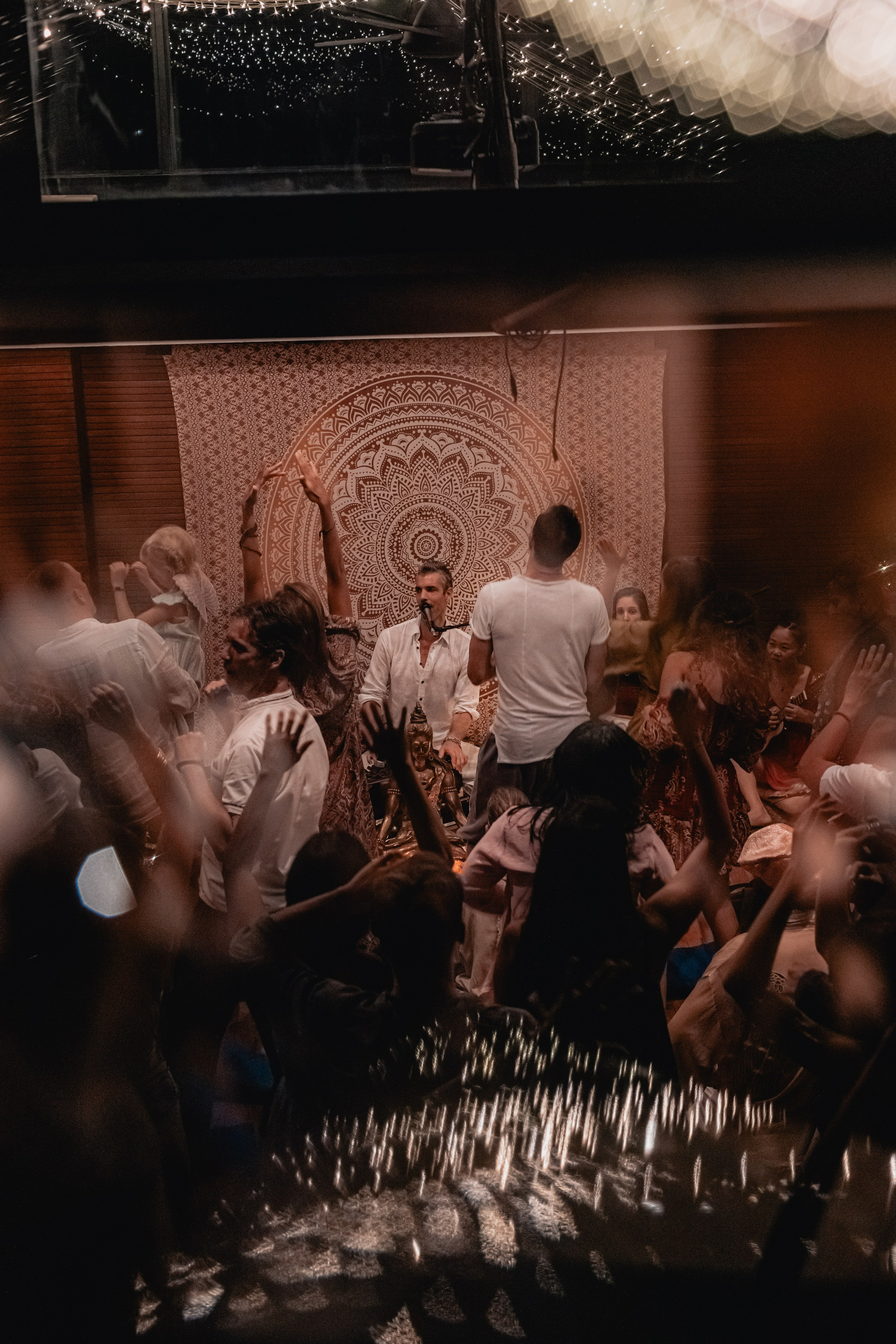 Christmas kirtan w Bhakti Bliss family. Mariam Bagdasaryan