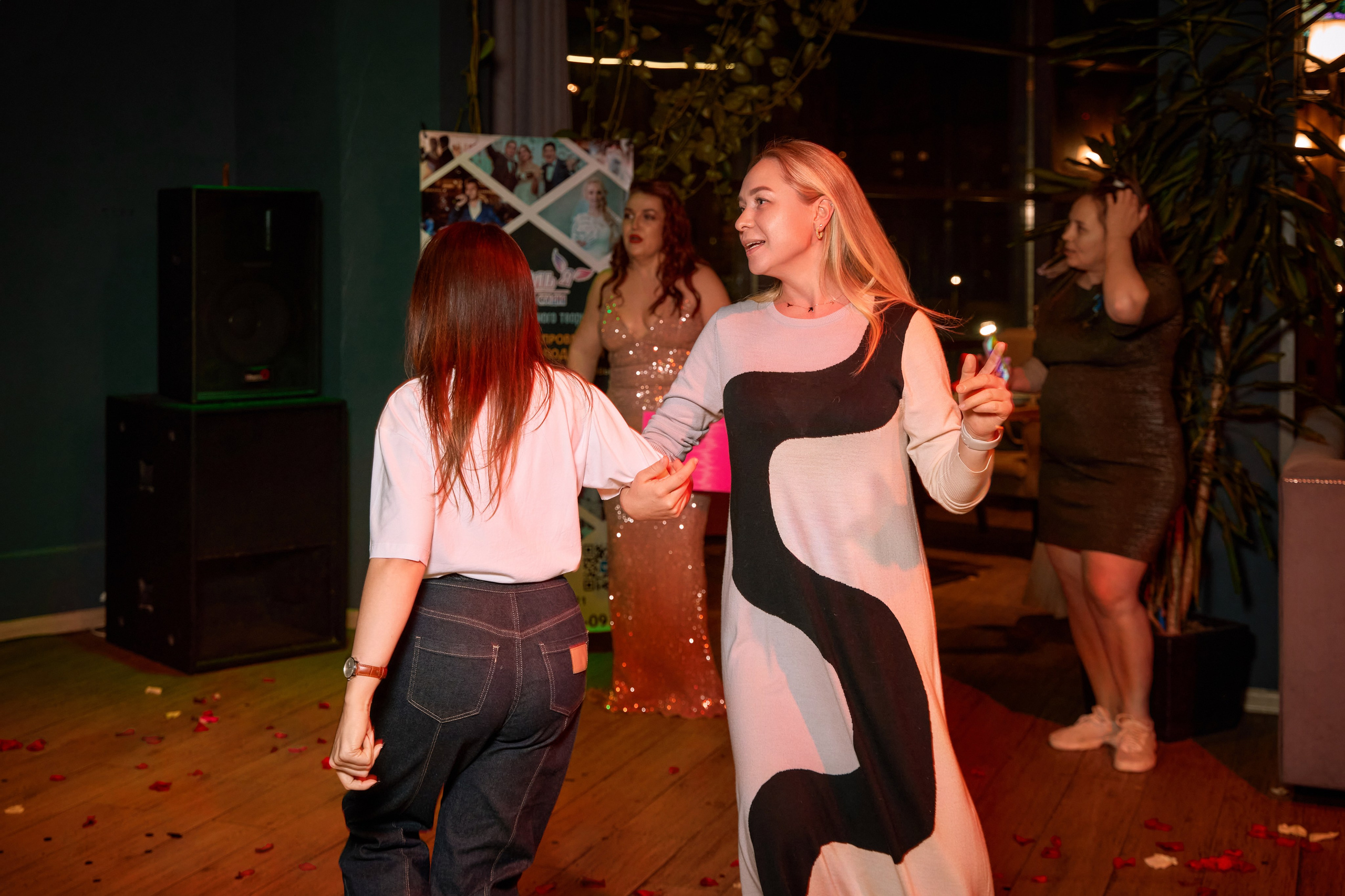 Караоке битва. Портретный, семейный и репортажный фотограф в г. Чебоксары Дмитрий Мак