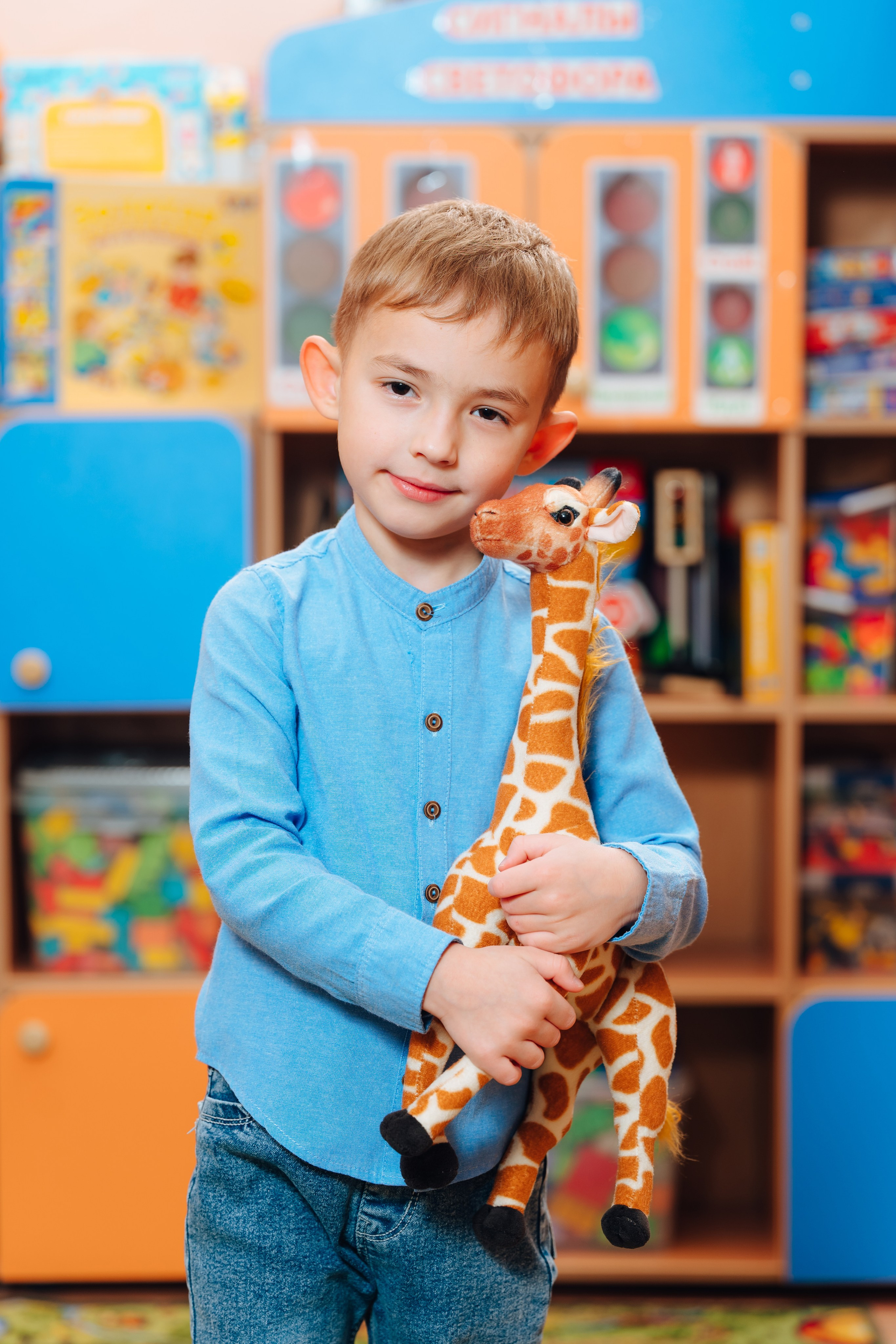 Портреты в интерьере группы. Детский и семейный фотограф Катерина Мишина