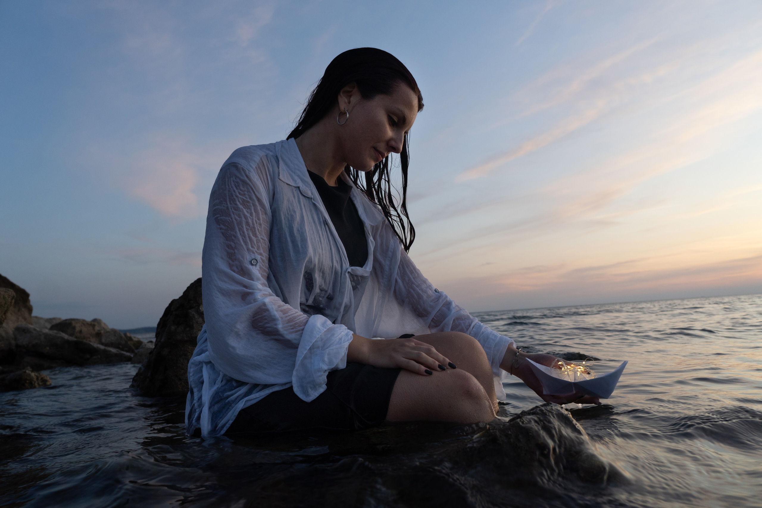 Foto shooting al mare. Fotografo Alina Imanbaeva Trieste e FVG