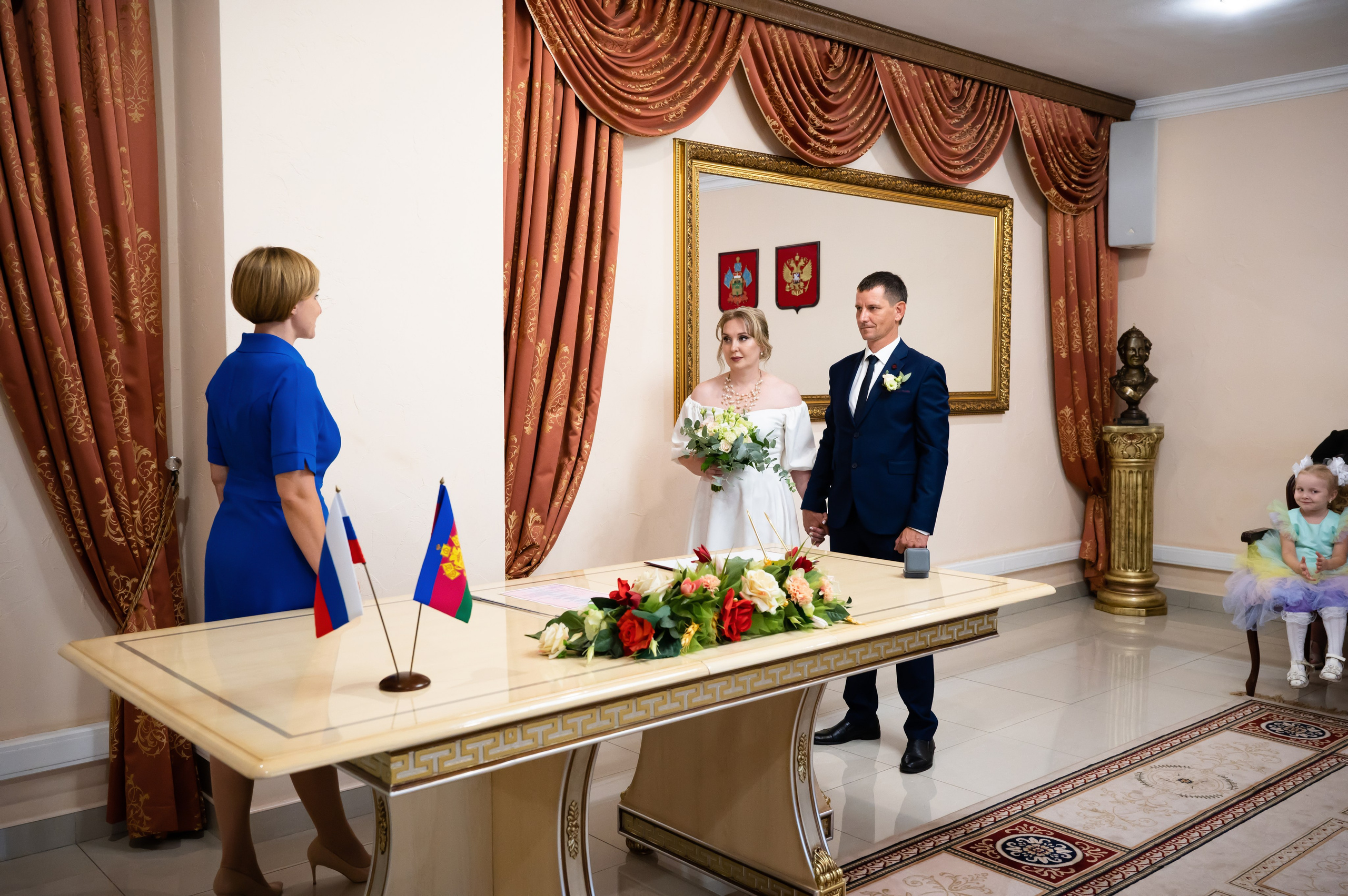 Фотосъемка регистрации брака в малом Екатерининском зале Краснодара