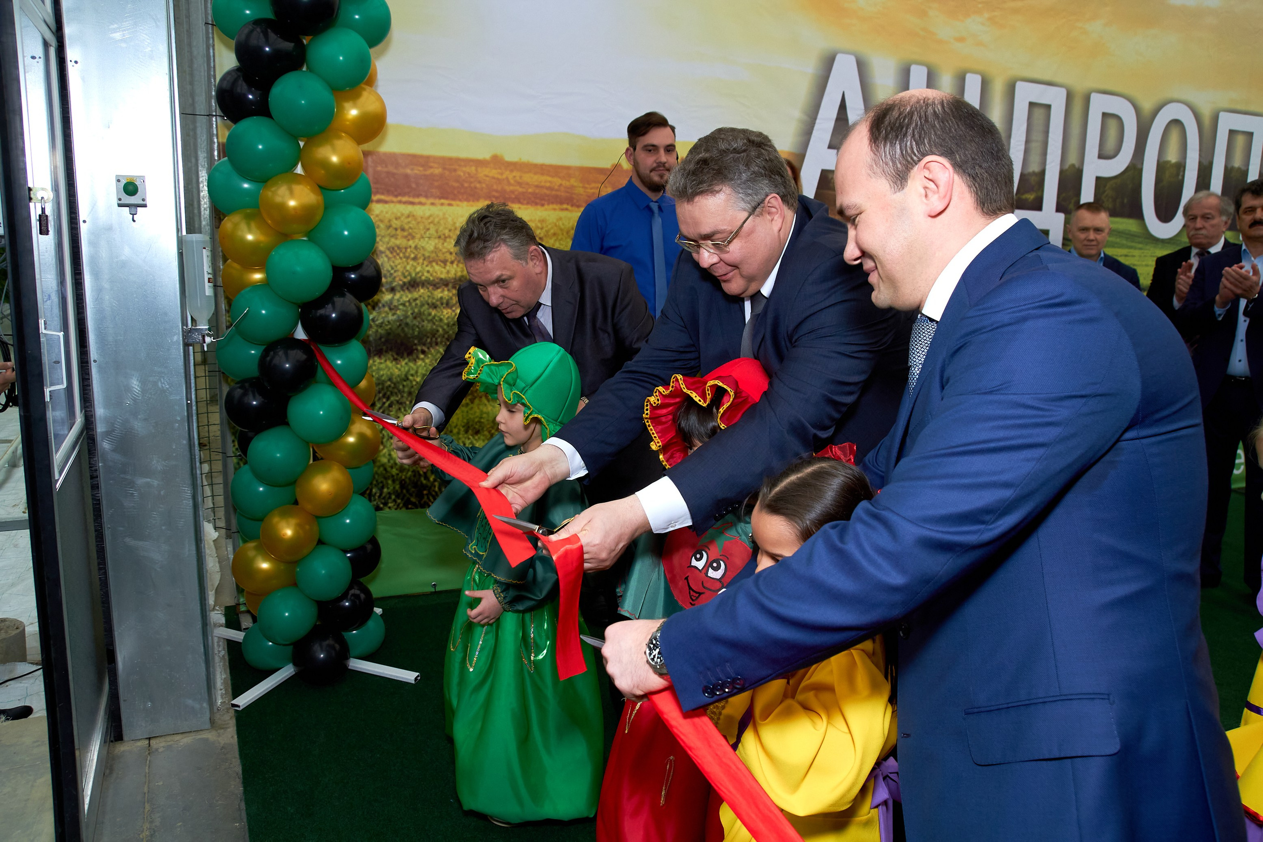 Работы фотографа из Пятигорска, посмотреть галерею с фотографиями фотографа из Ессентуков, Кисловодска, Железноводска, Минвод. Фотограф и видеограф Антон Калашников | Пятигорск