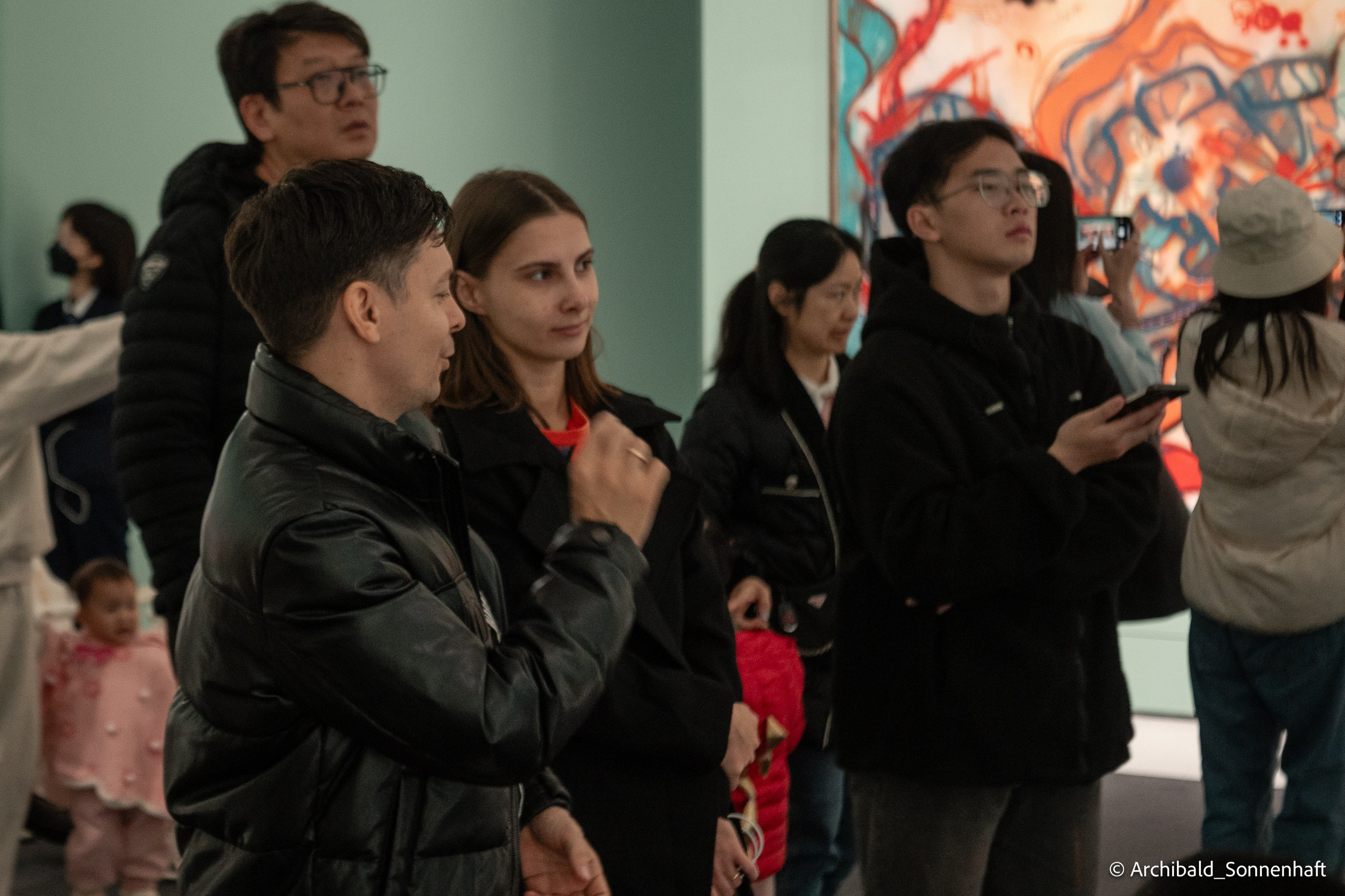 Walking in GZ, sunday. Photographer in Guangzhou, China. Archibald Sonnenhaft