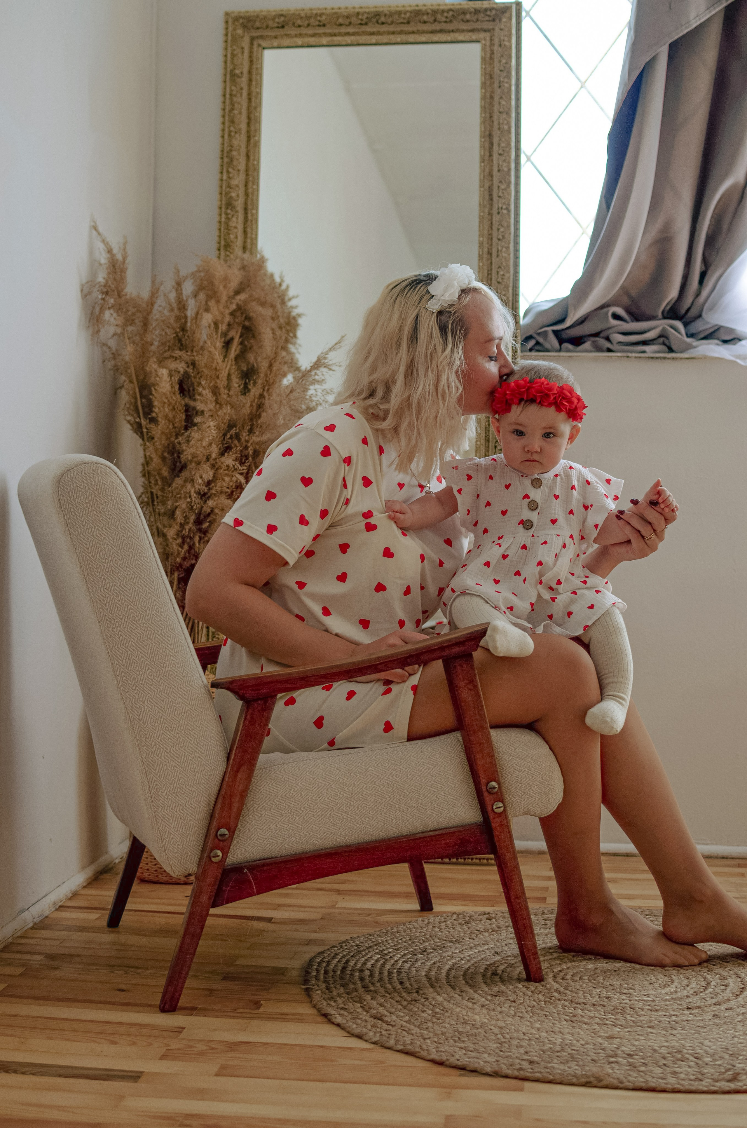 Наталья и Мира. Фотограф в Евпатории и по Крыму с которым комфортно всем Добровольская Татьяна