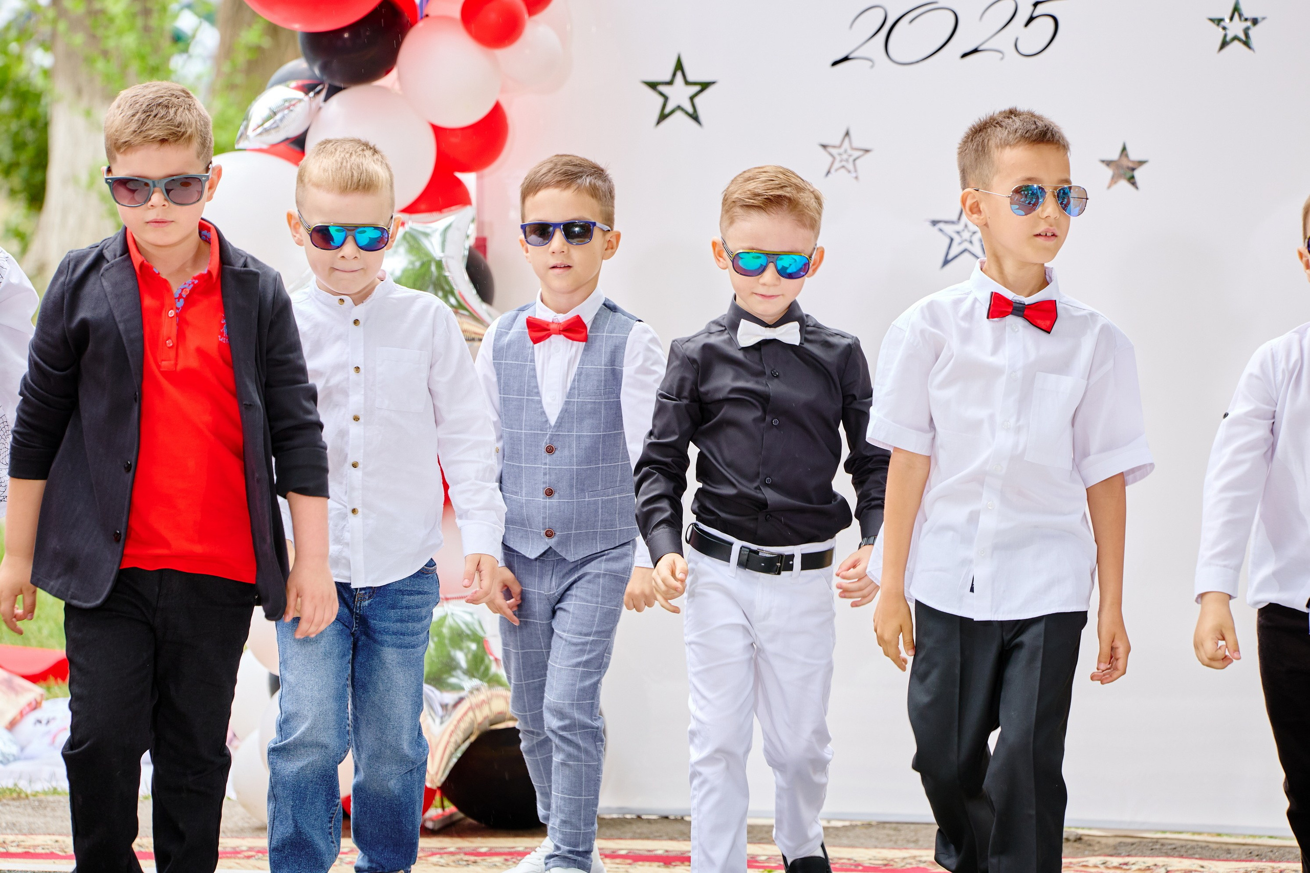 Выпускной 45 сад. Фотограф Выпускные альбомы Таганрог Сергей Коробченко