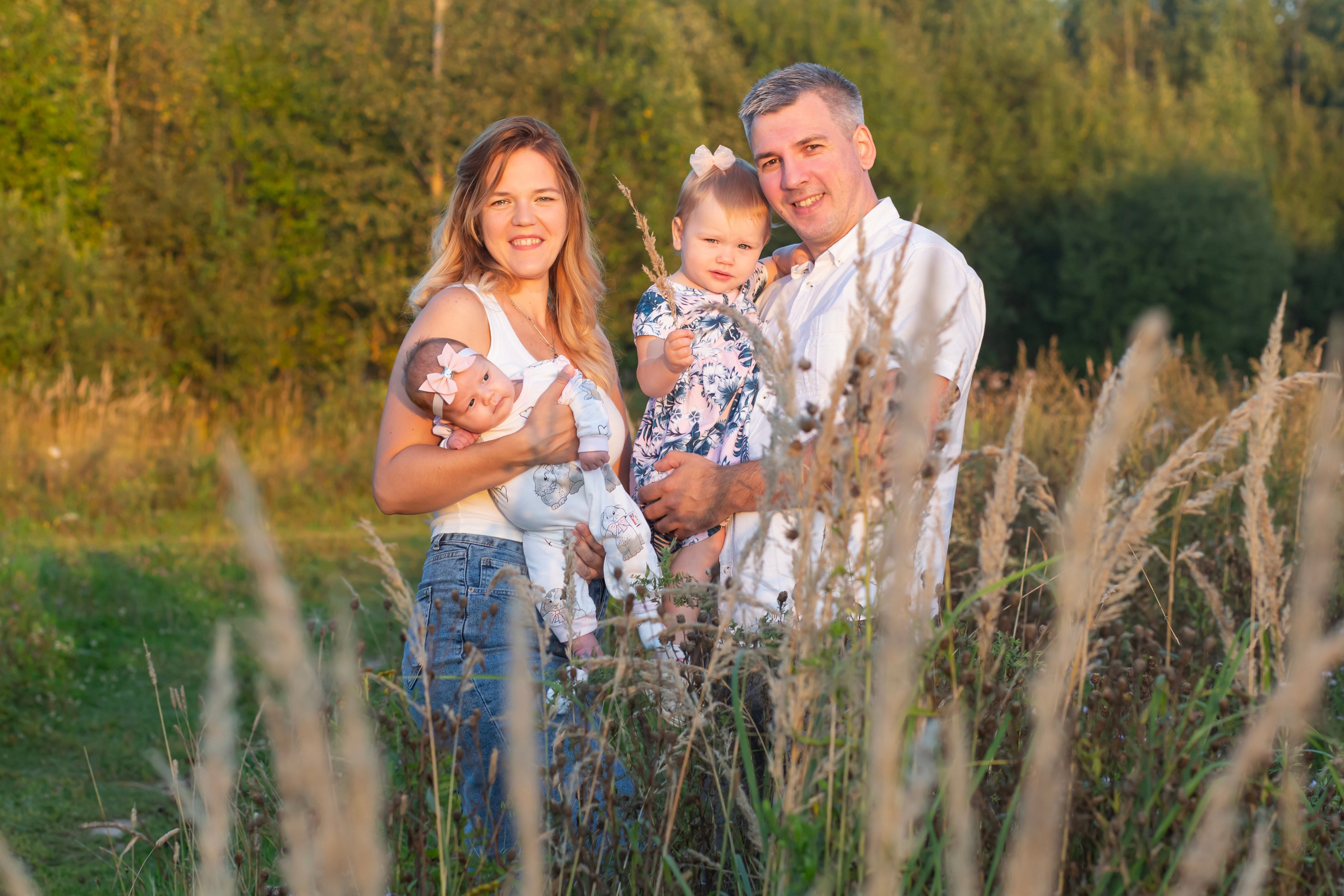 В поле…. Семейный и детский фотограф в Москве и МО — Александра