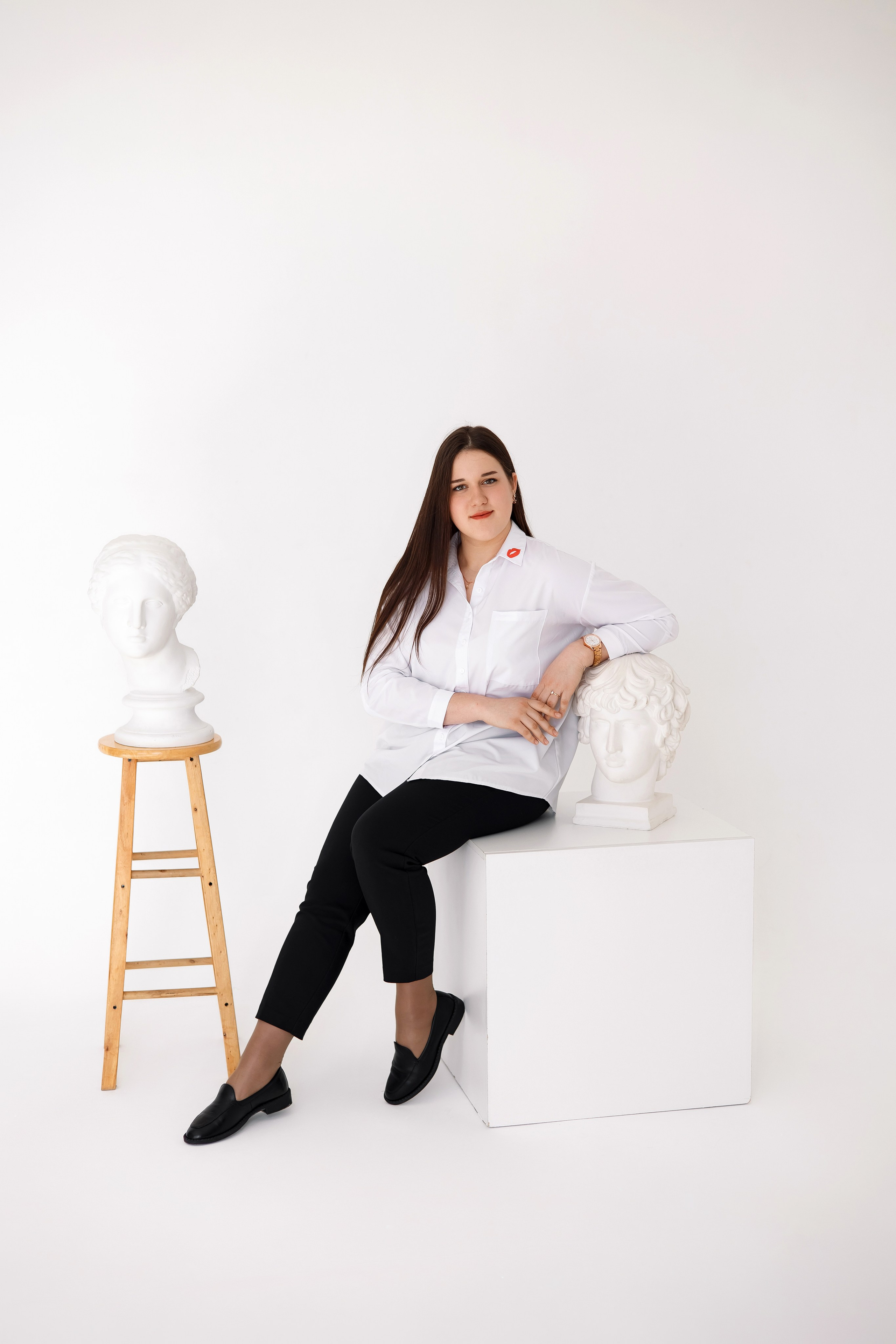 11 класс съемка на циклораме. Фотограф Любовь Корниенко, Примоский край