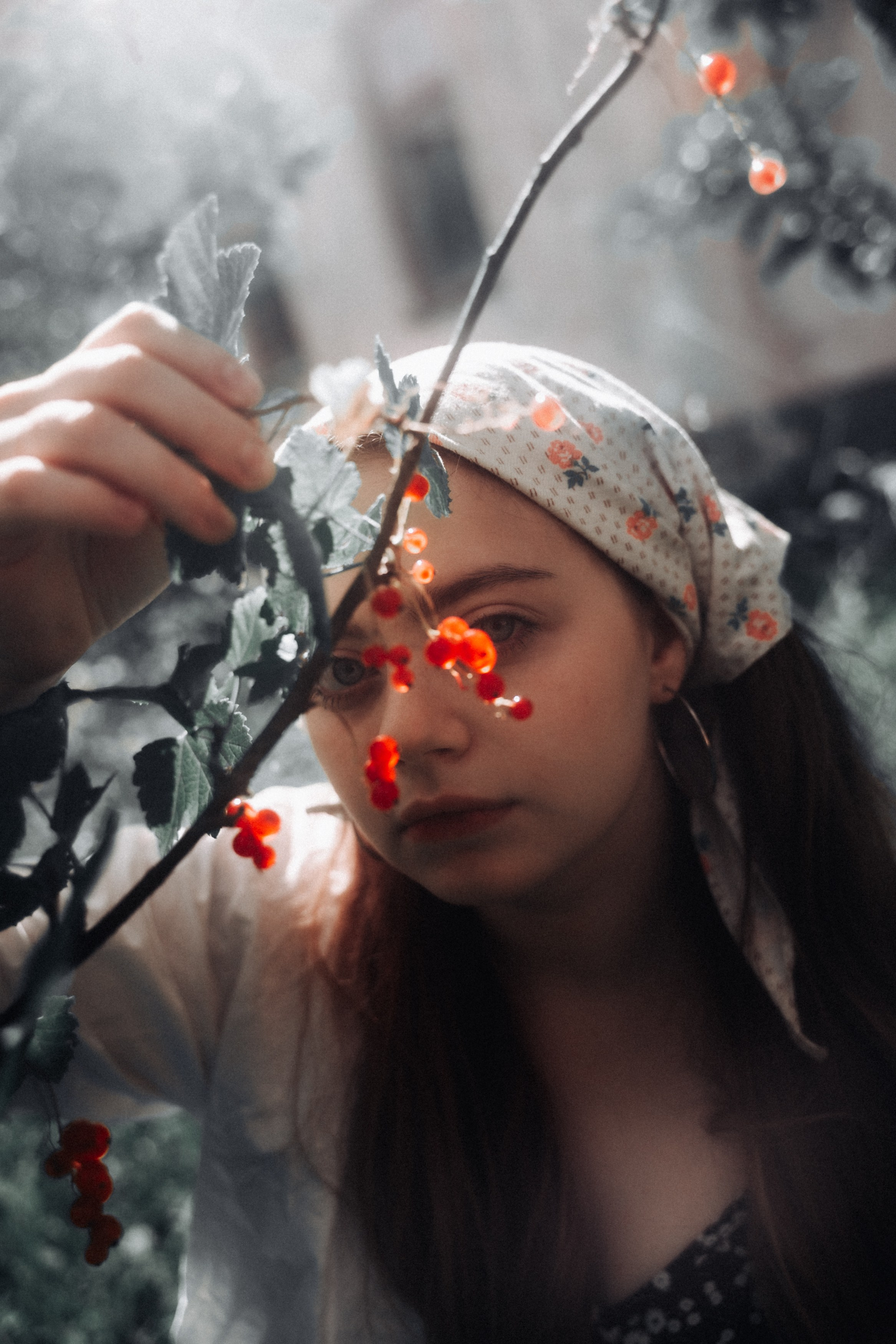 Лера и Юля. Ищем потаённое. Портретный и предметный фотограф в Санкт-Петербурге