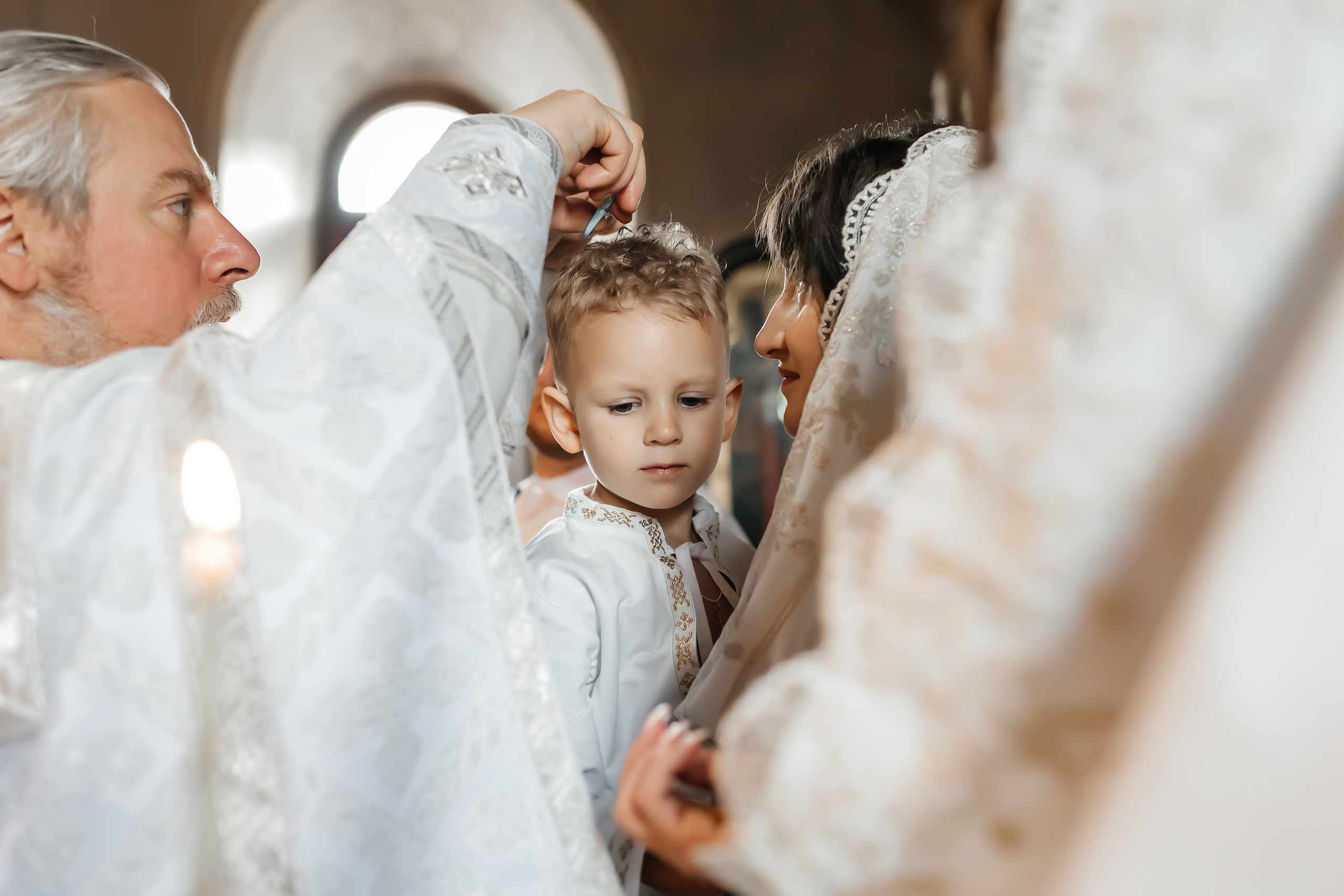 Крещение Гордея в Храме Уара в Вешках. Фотограф на крещение и венчание Москва  Надежда Баланина
