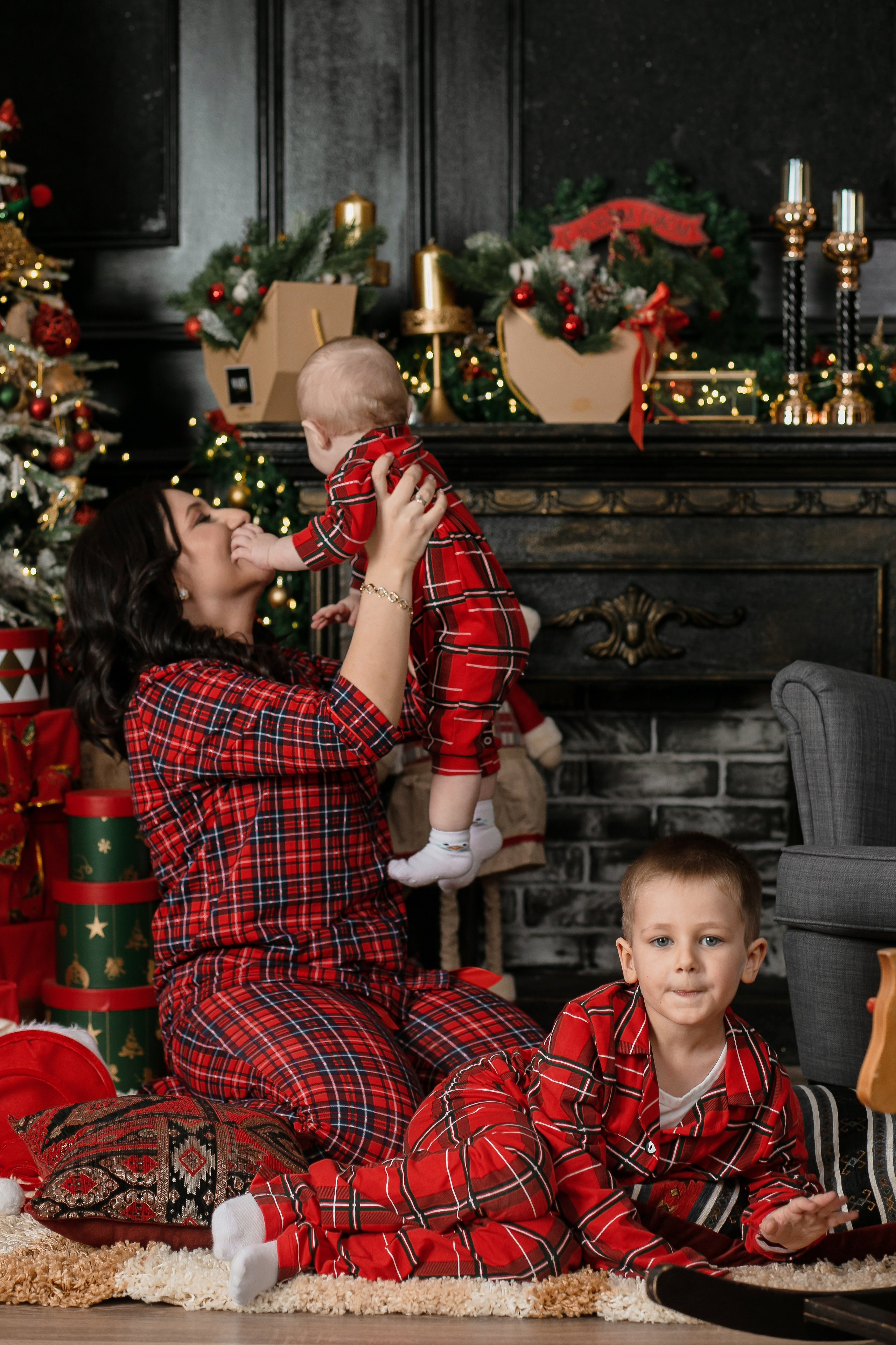 Марина с семьёй. Свадебный и семейный фотограф в Каспийске Алёна Нурмагомедова