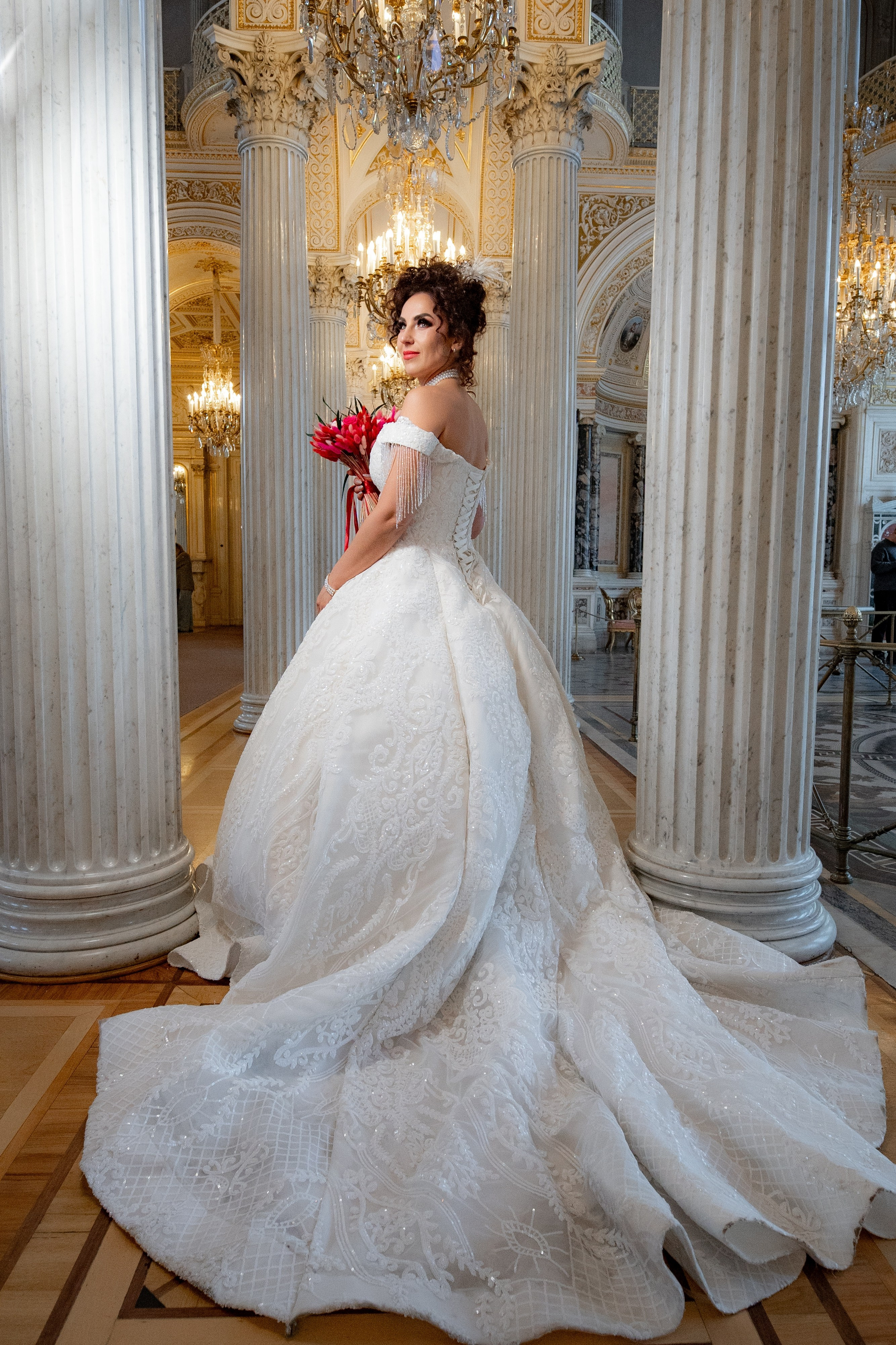 Места для фотосессии зимой в плохую погоду в Санкт-Петербурге. Свадебный фотограф Александр Невский в Санкт-Петербурге