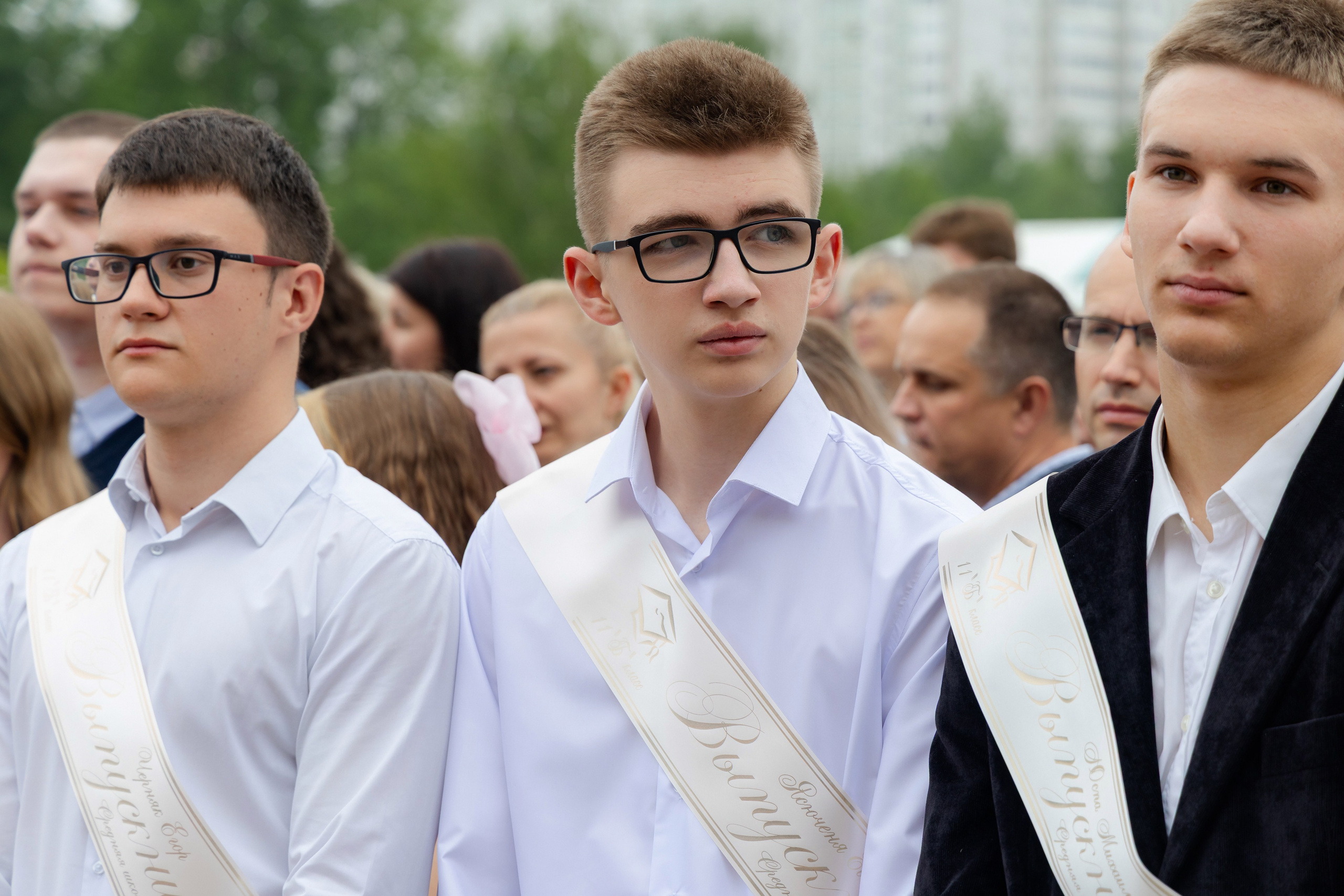 Последний звонок 2025 в Минске. Свадебный фотограф в Минске/Беларуси Сергей Спиридонов