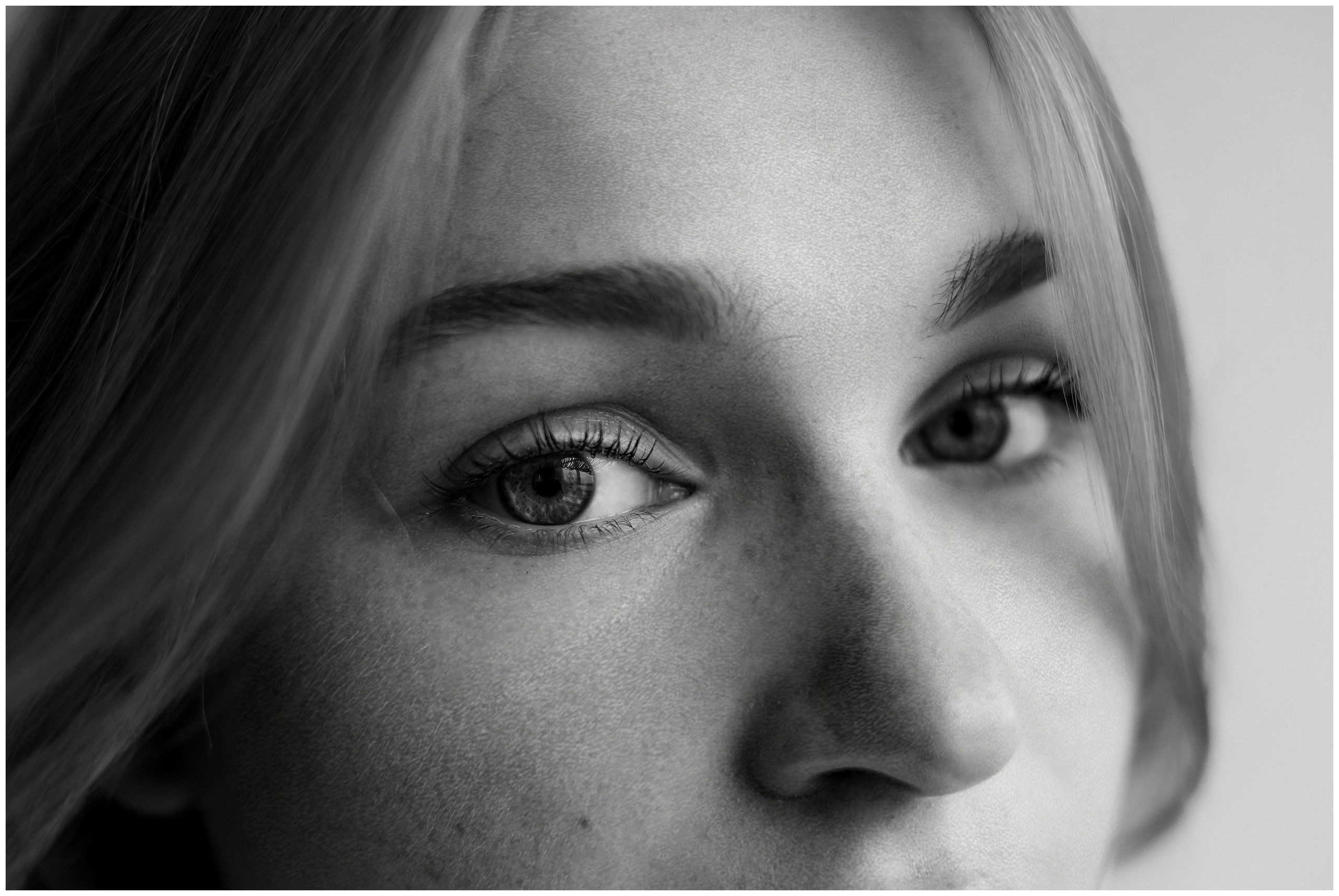 Валерия. Портретный фотограф в Орле. Готовые фото за 3 дня! Помощь в позировании. Советы по организации