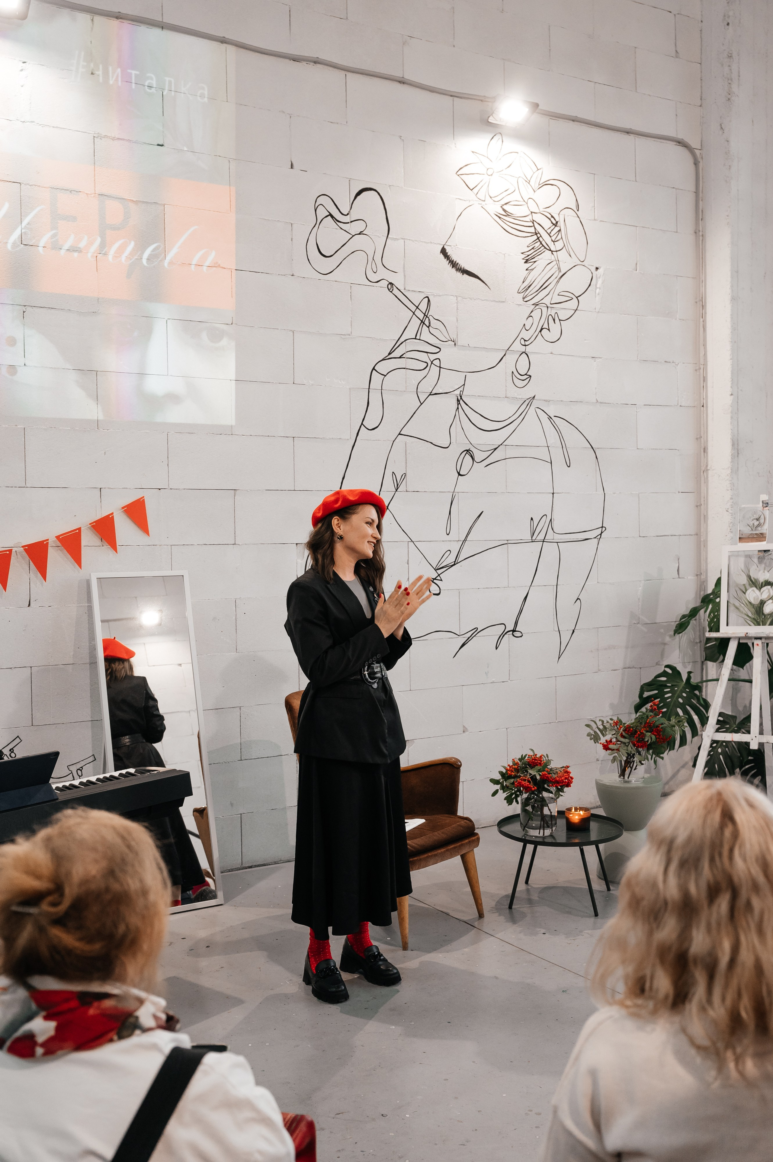 Вечер поэзии Цветаевой, клуб Читалка. Wedding and family photographer USA