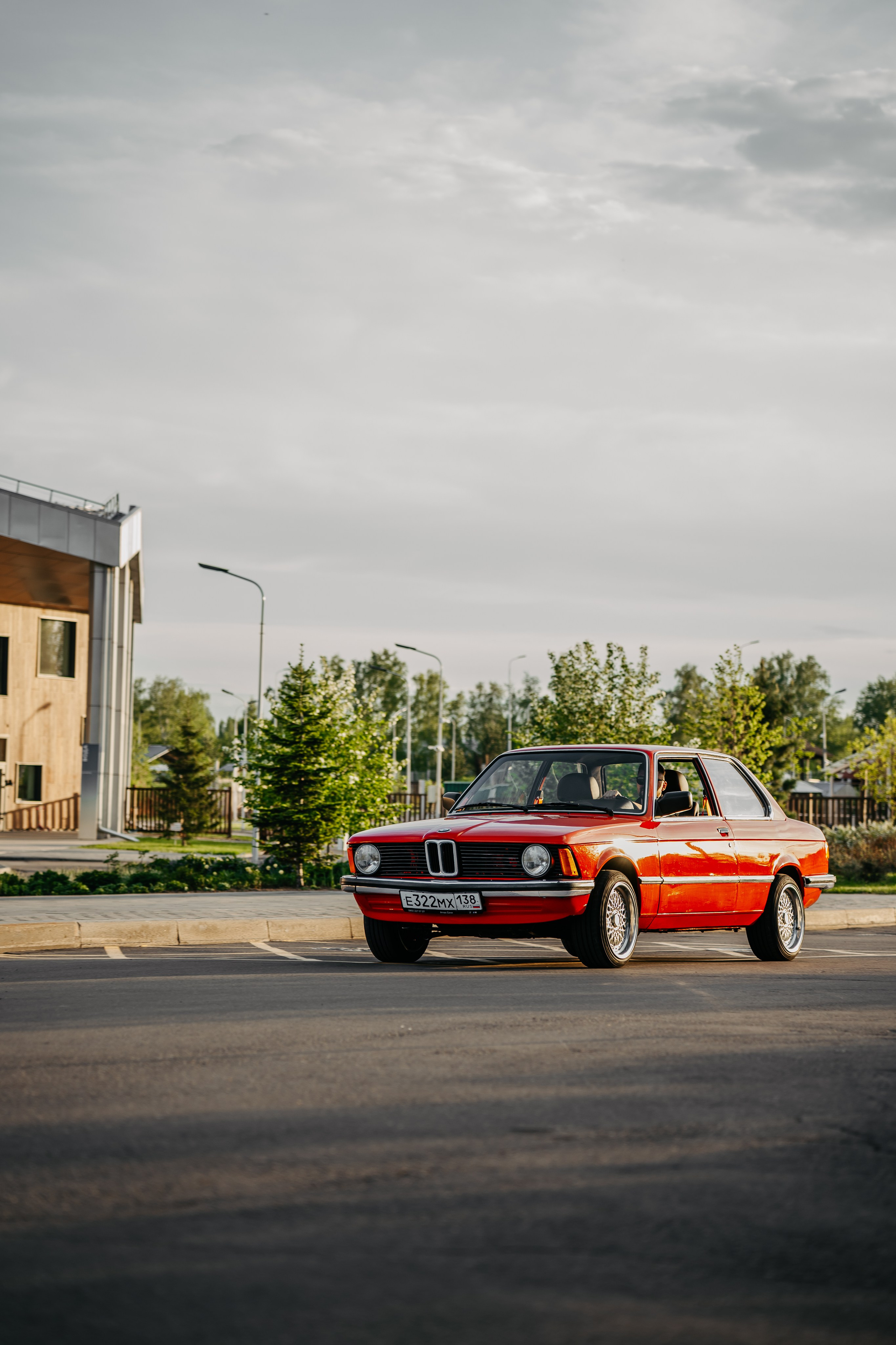 BMW e21. Фотограф, видеограф и пилот дрона на Байкале